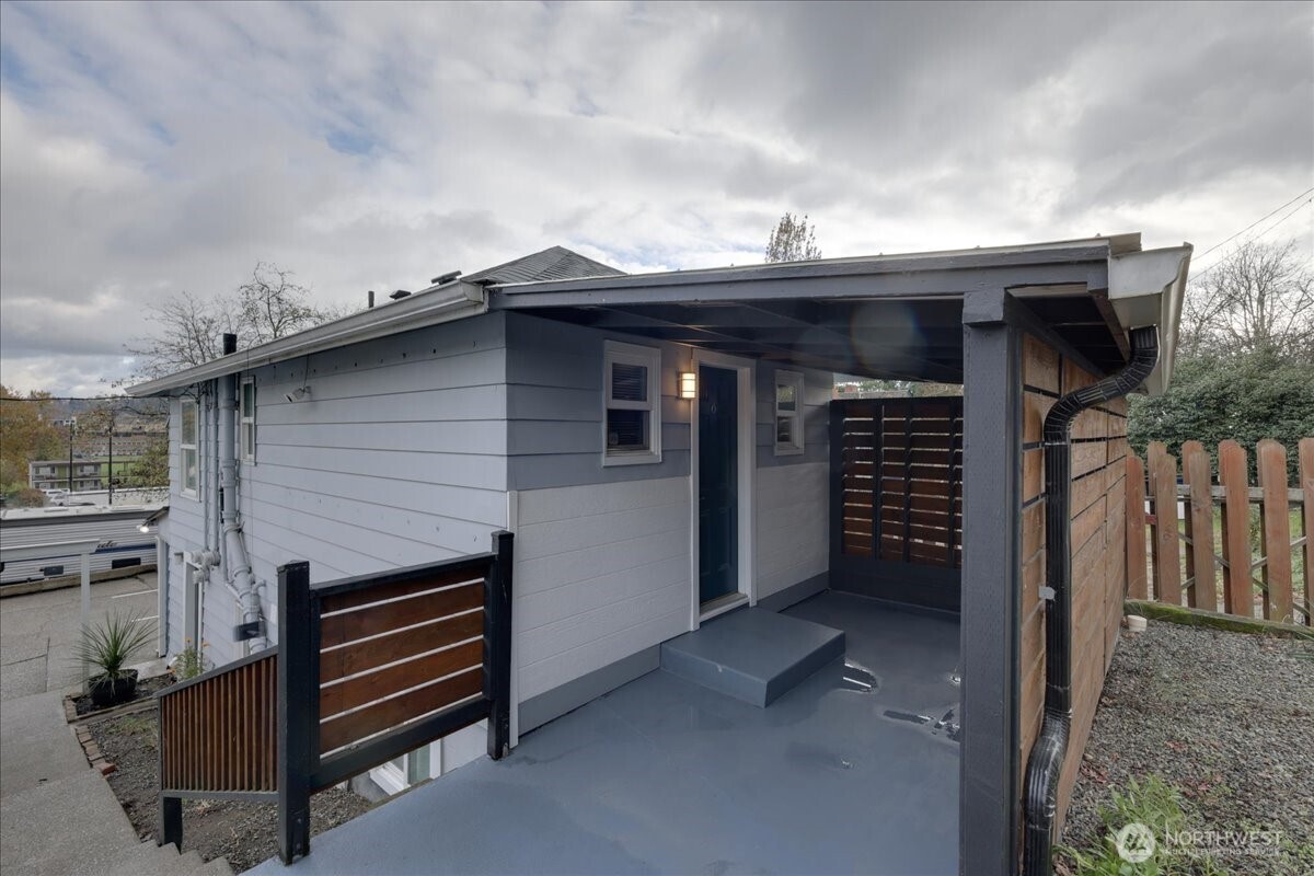 150 Hardie Avenue 1-6 Property Photo 22