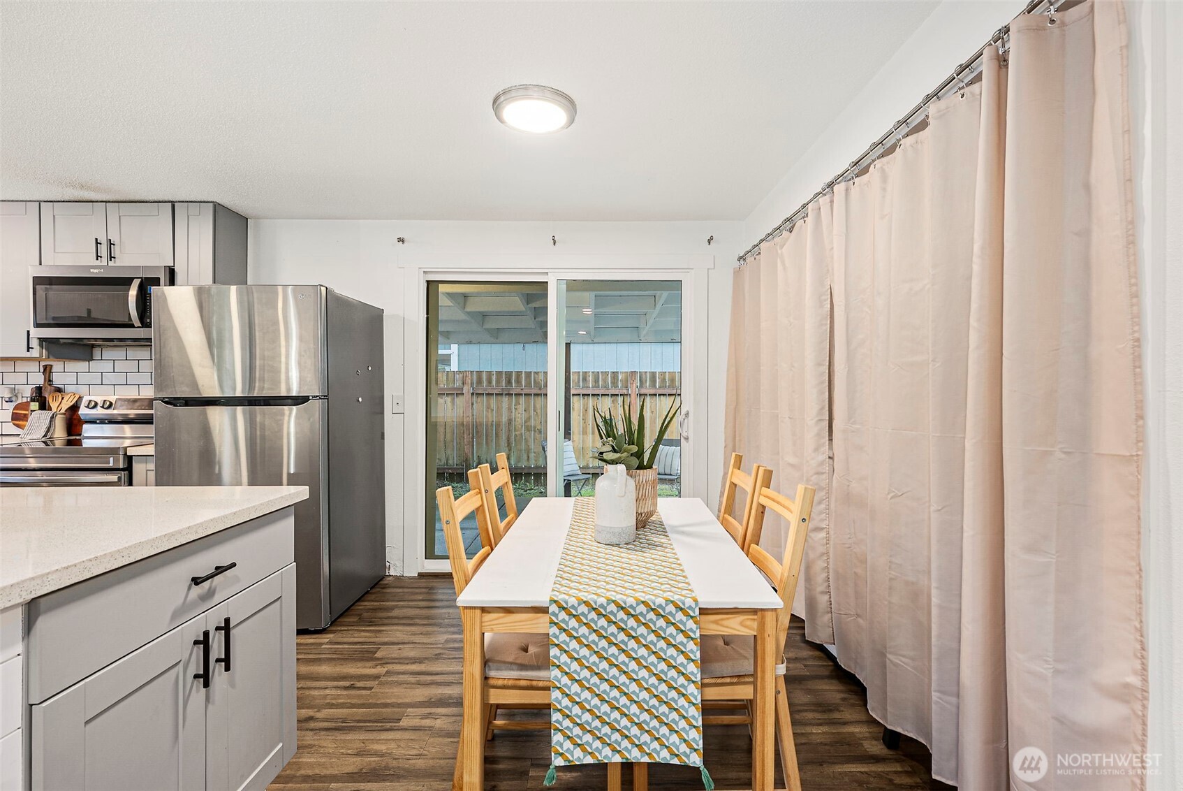 9011 Washington Boulevard Property Photo 15