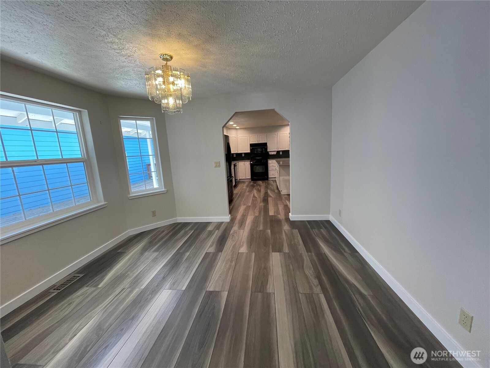 653 Sunset Avenue Property Photo 15
