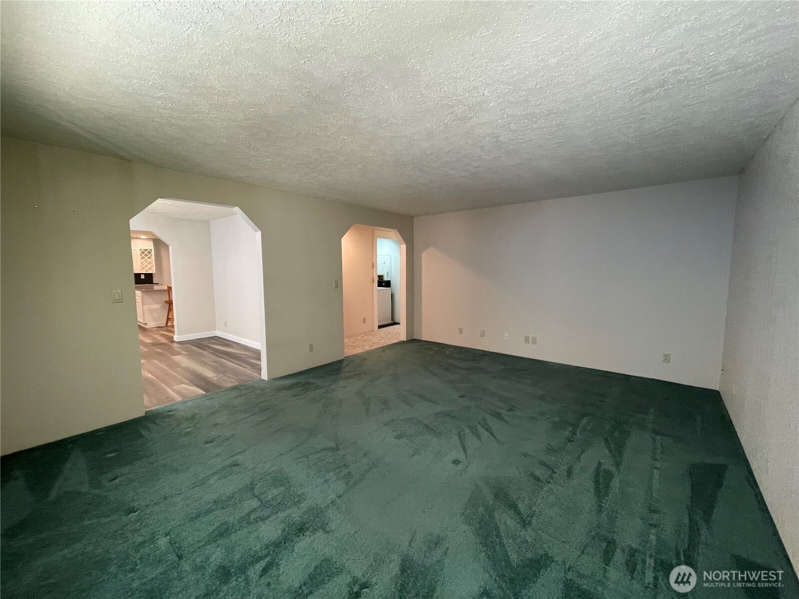 653 Sunset Avenue Property Photo 17