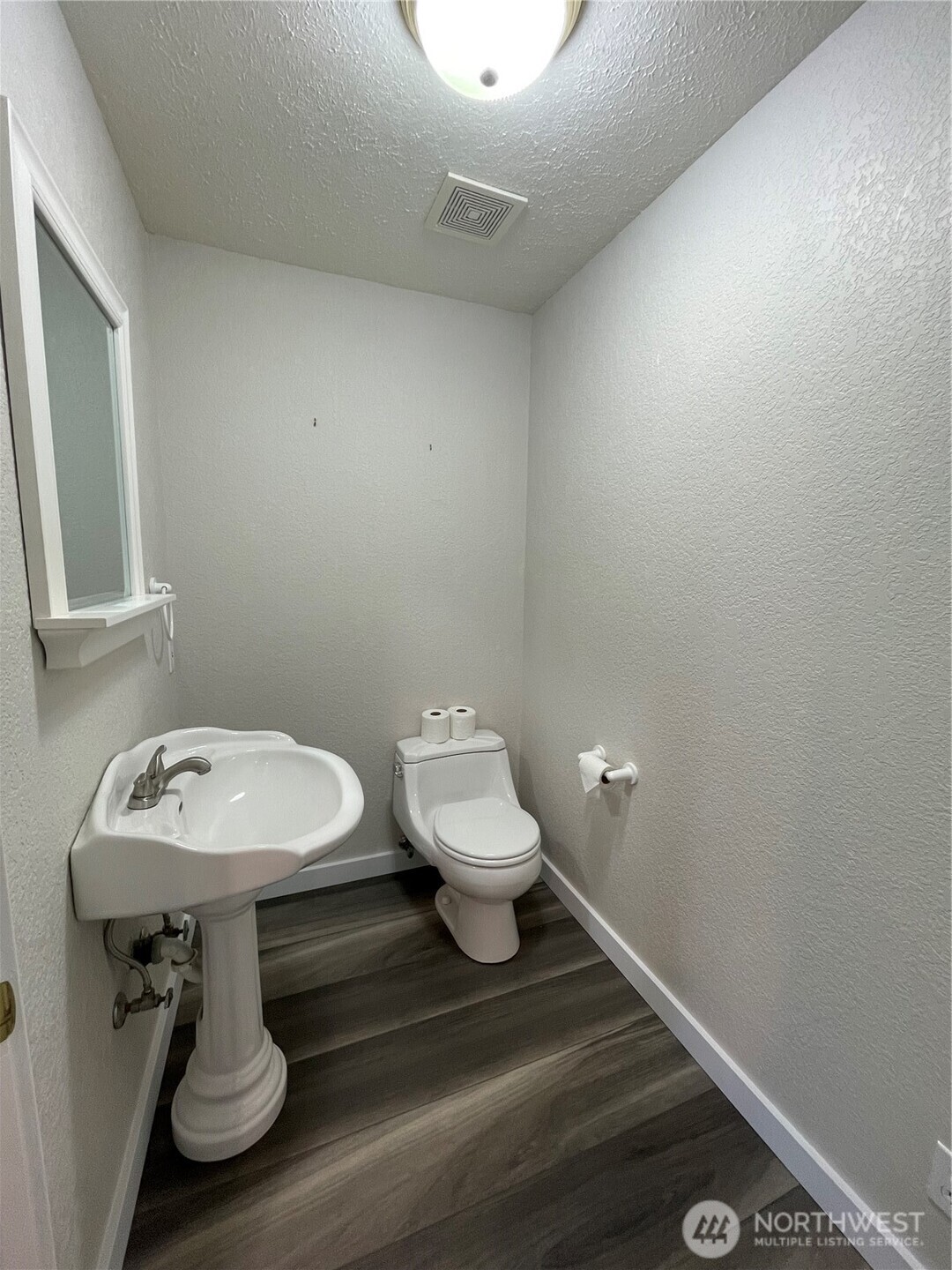 653 Sunset Avenue Property Photo 19