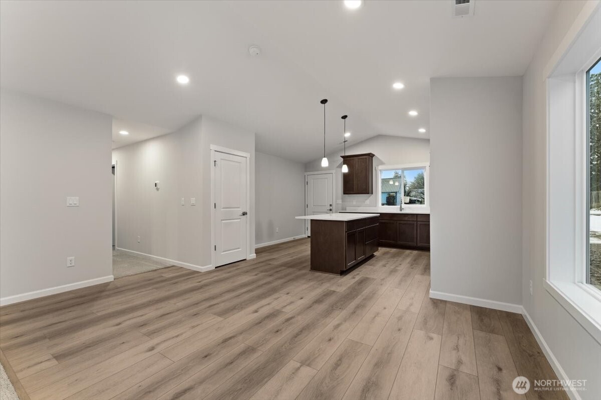 34 Simpson Street Property Photo 10