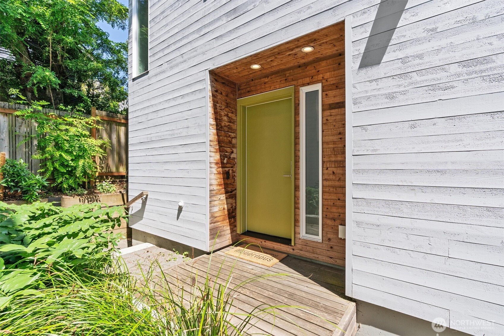 3642 A Interlake Avenue Property Photo 4
