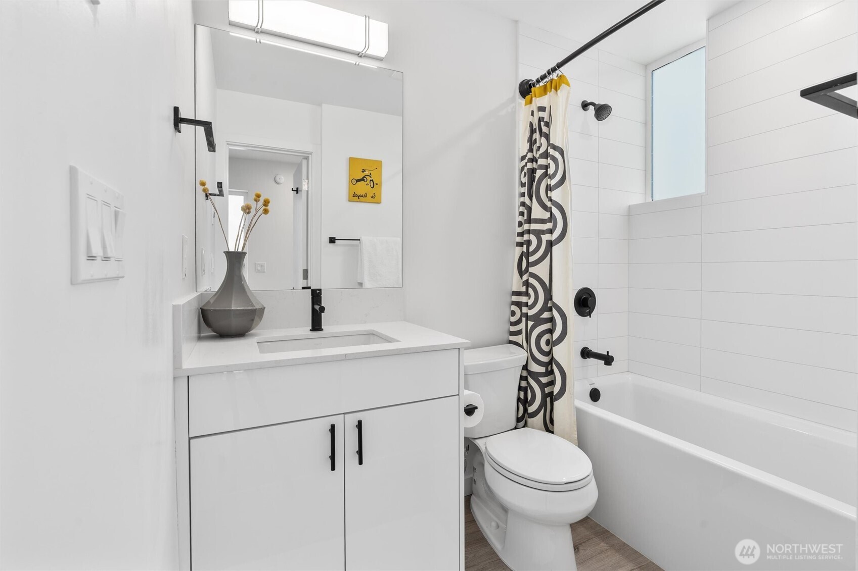 3642 A Interlake Avenue Property Photo 11