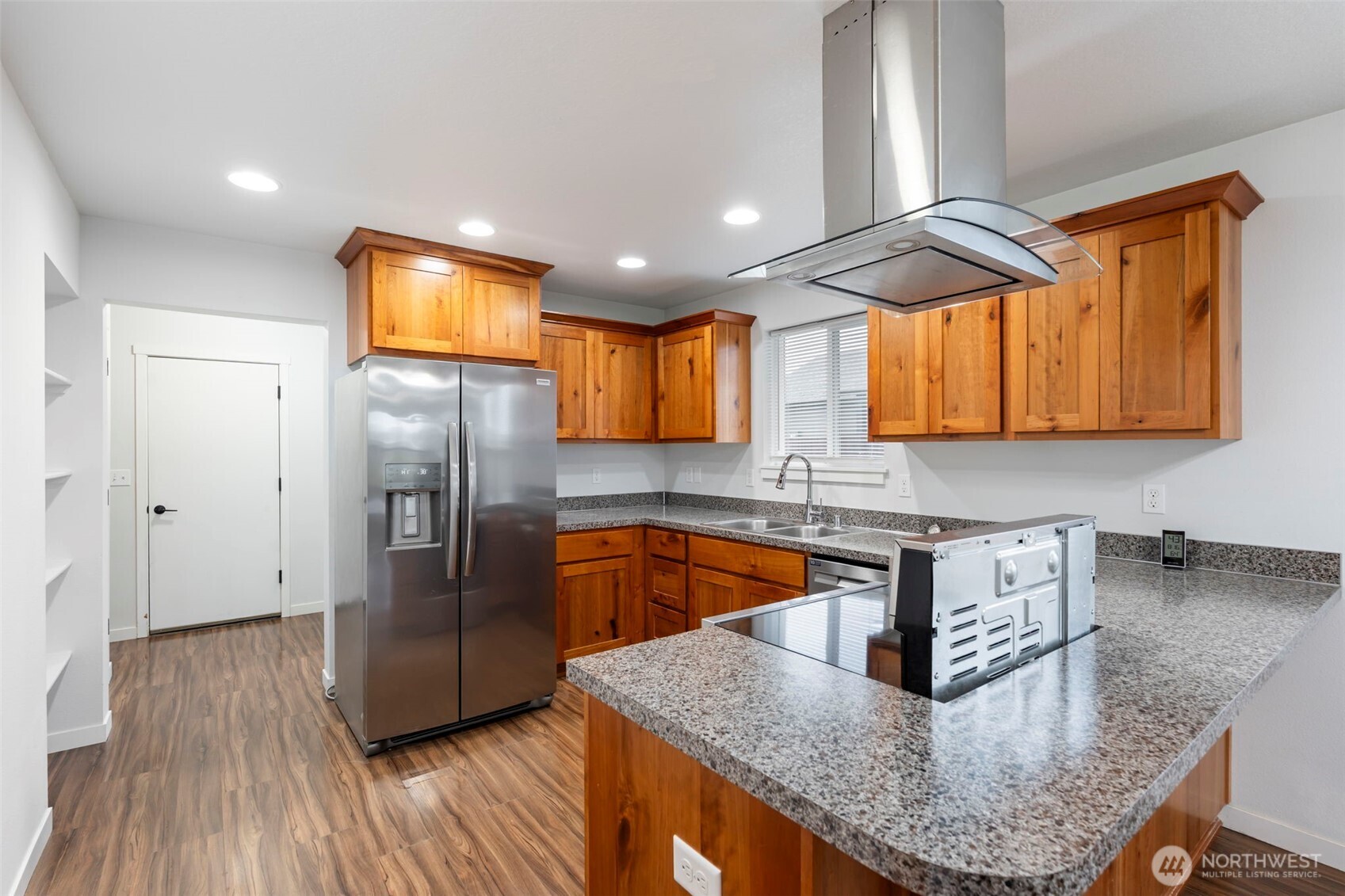 404 Herren Avenue Property Photo 17