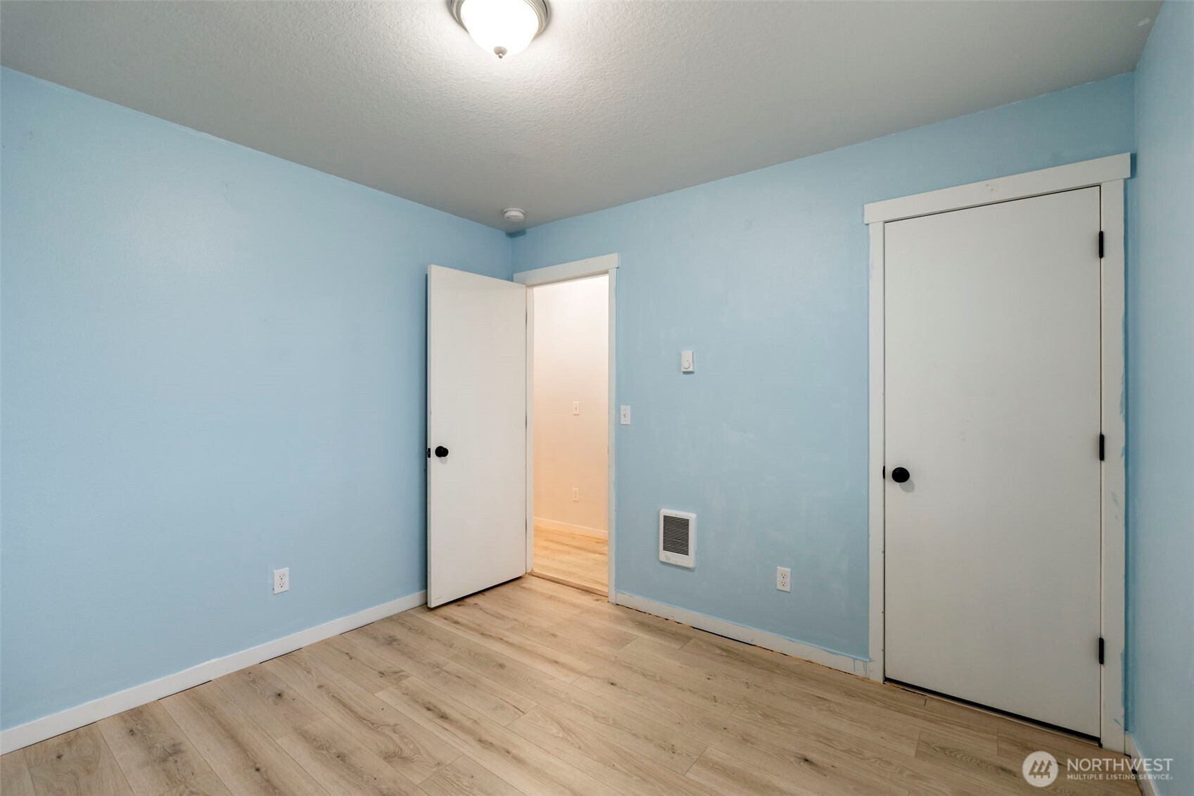 404 Herren Avenue Property Photo 21