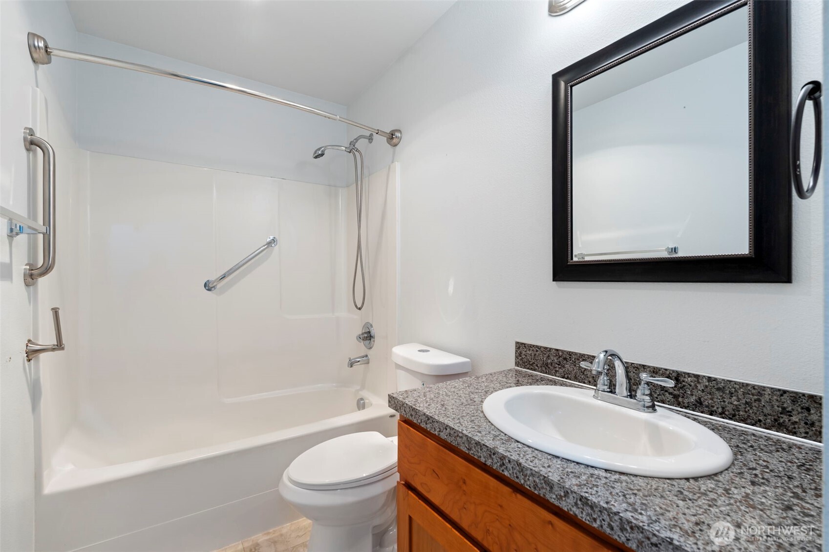 404 Herren Avenue Property Photo 22