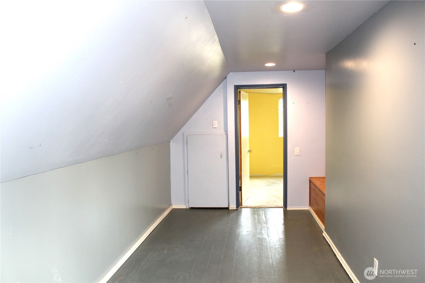 2735 Michigan Street Property Photo 17