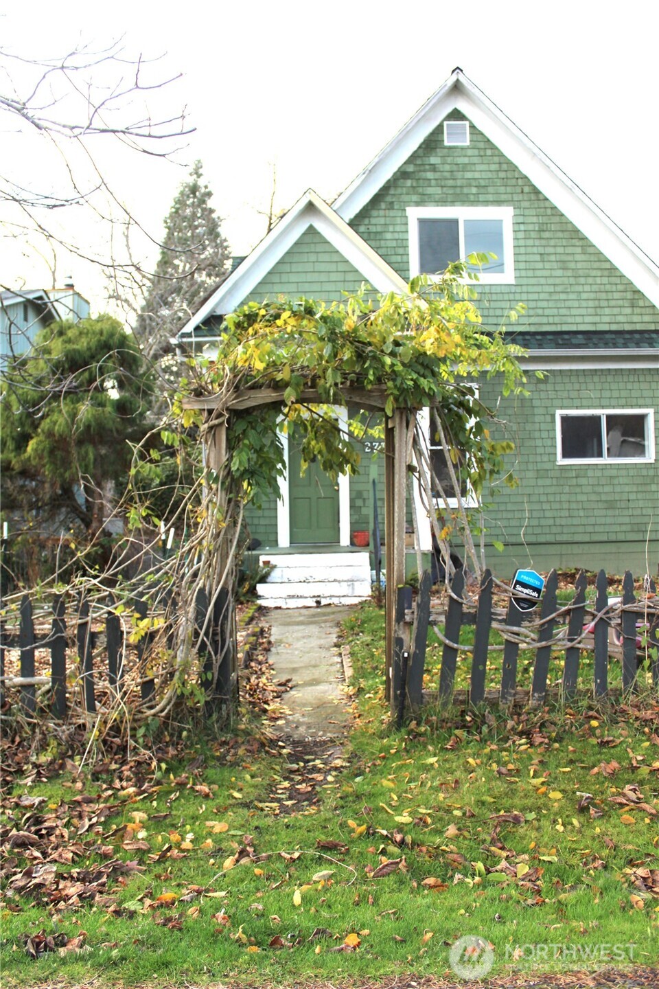 2735 Michigan Street Property Photo 28