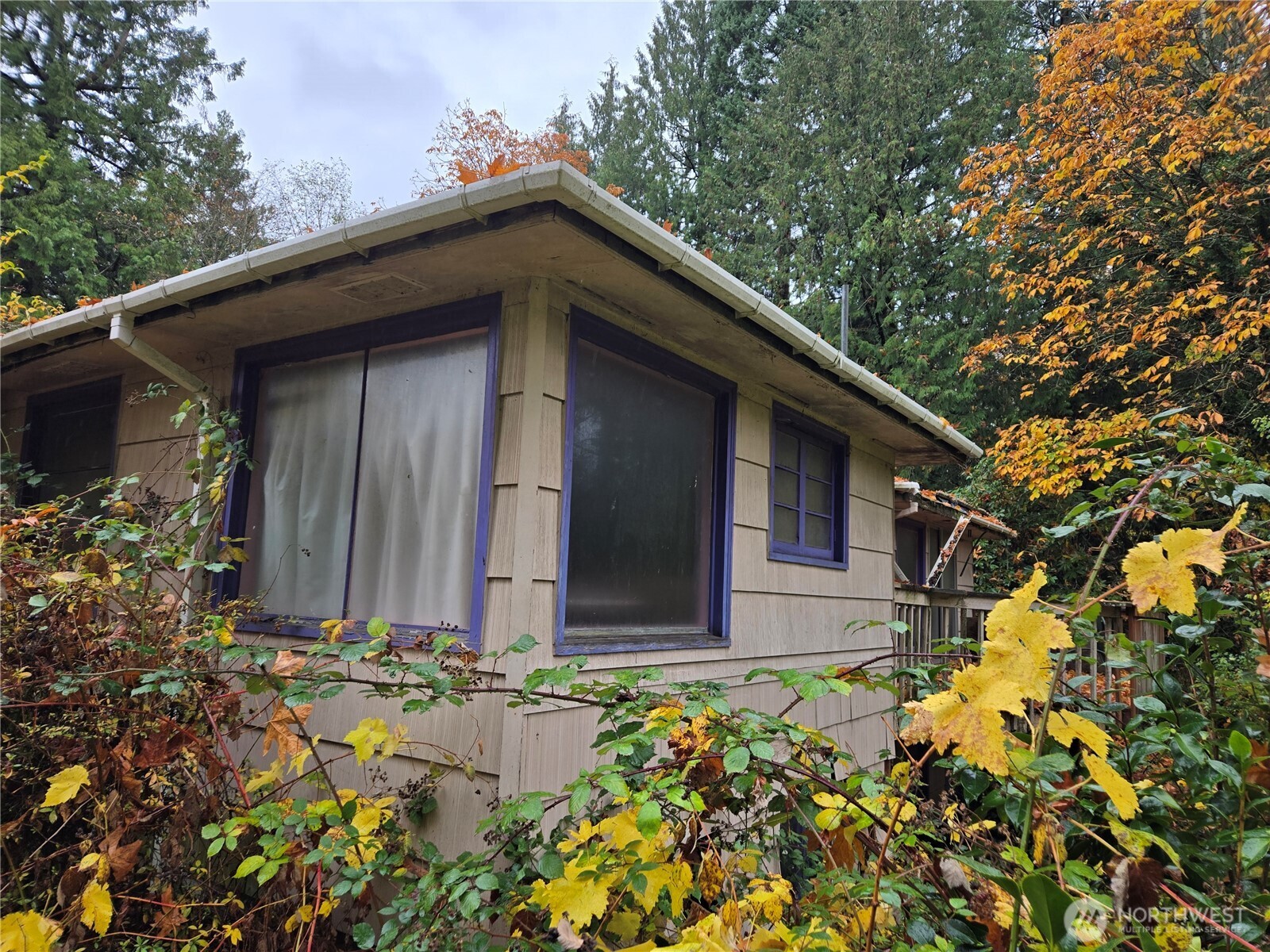 10415 Slater Avenue Property Photo 9