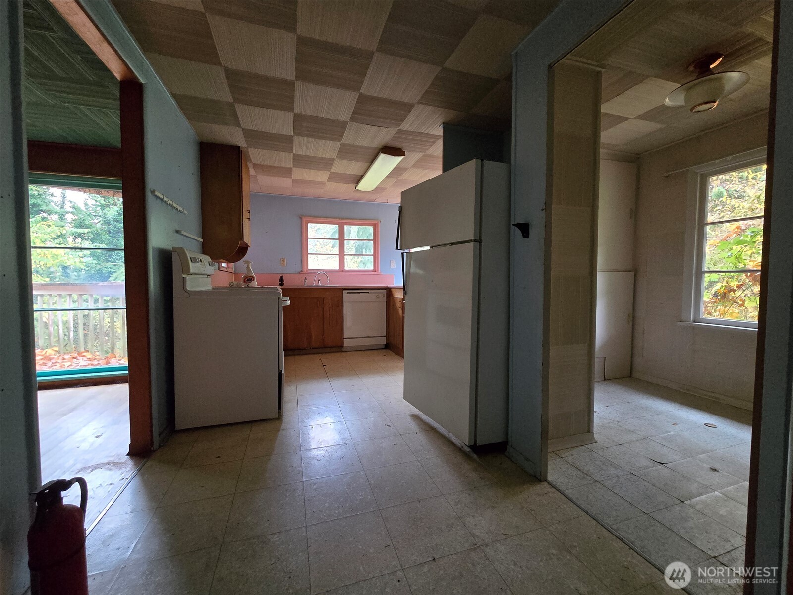 10415 Slater Avenue Property Photo 21