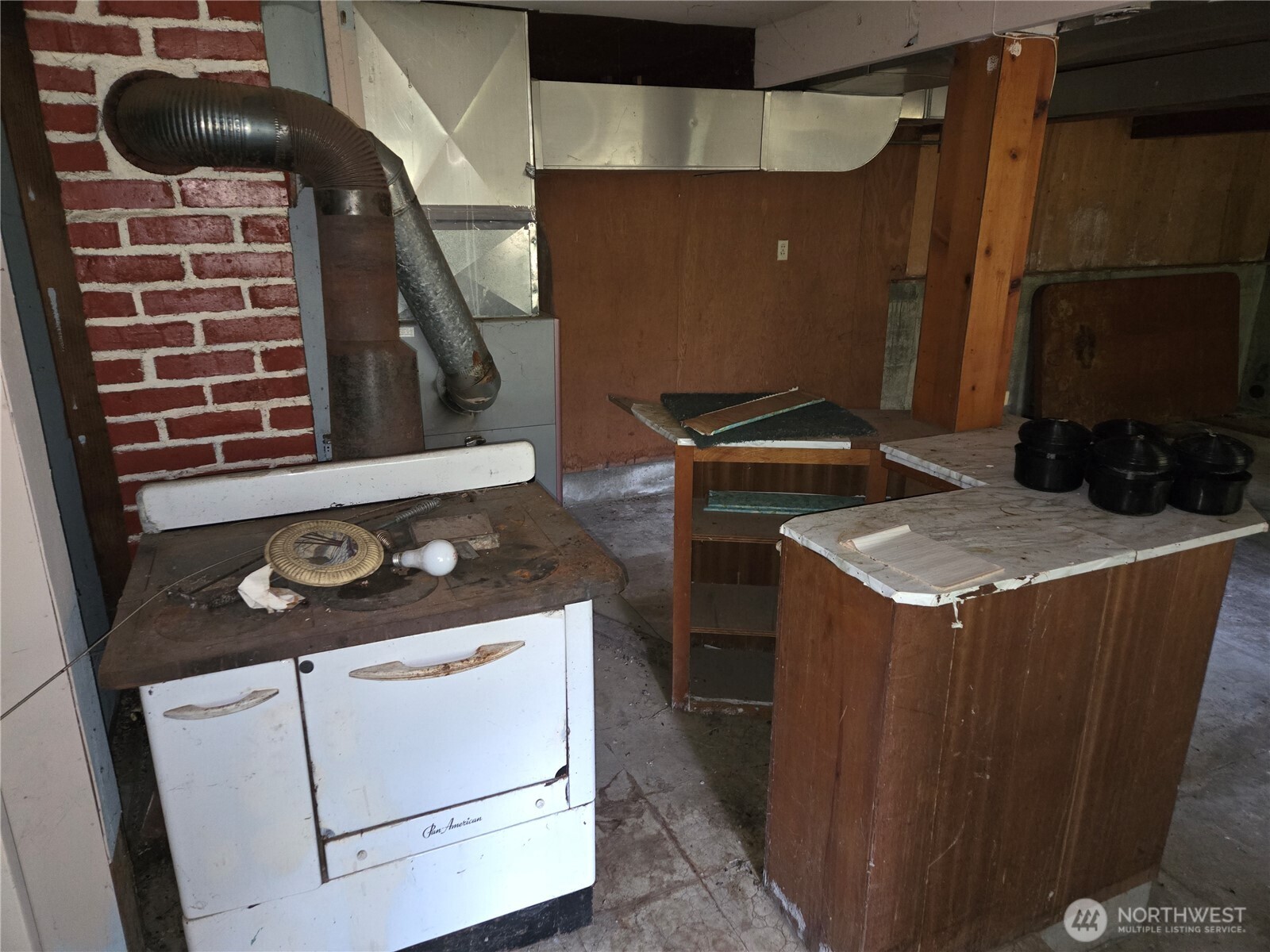 10415 Slater Avenue Property Photo 35