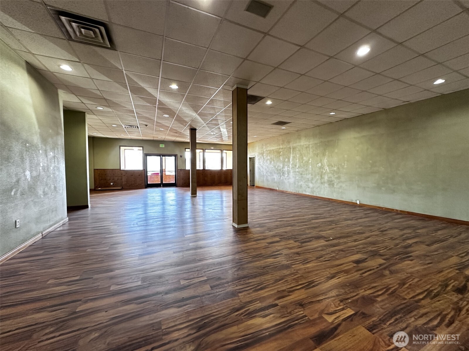 2701 Sumner Avenue Property Photo 3