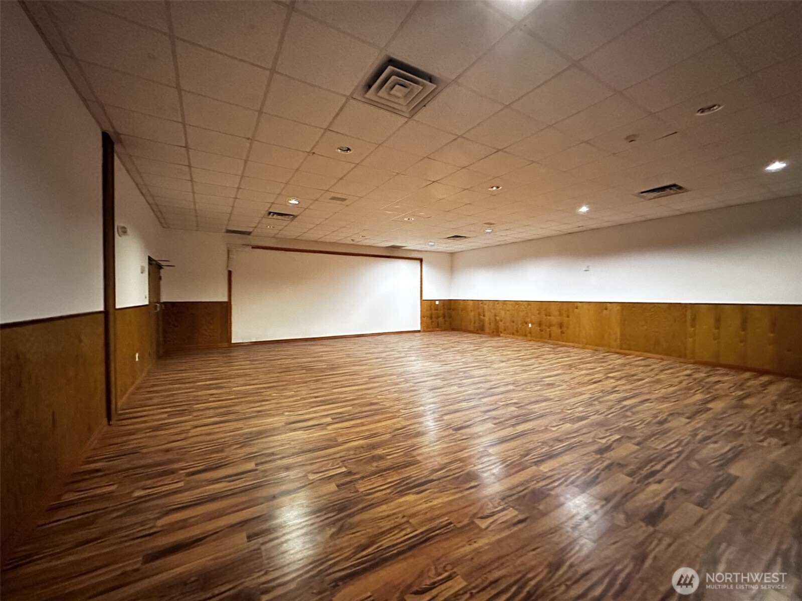 2701 Sumner Avenue Property Photo 5