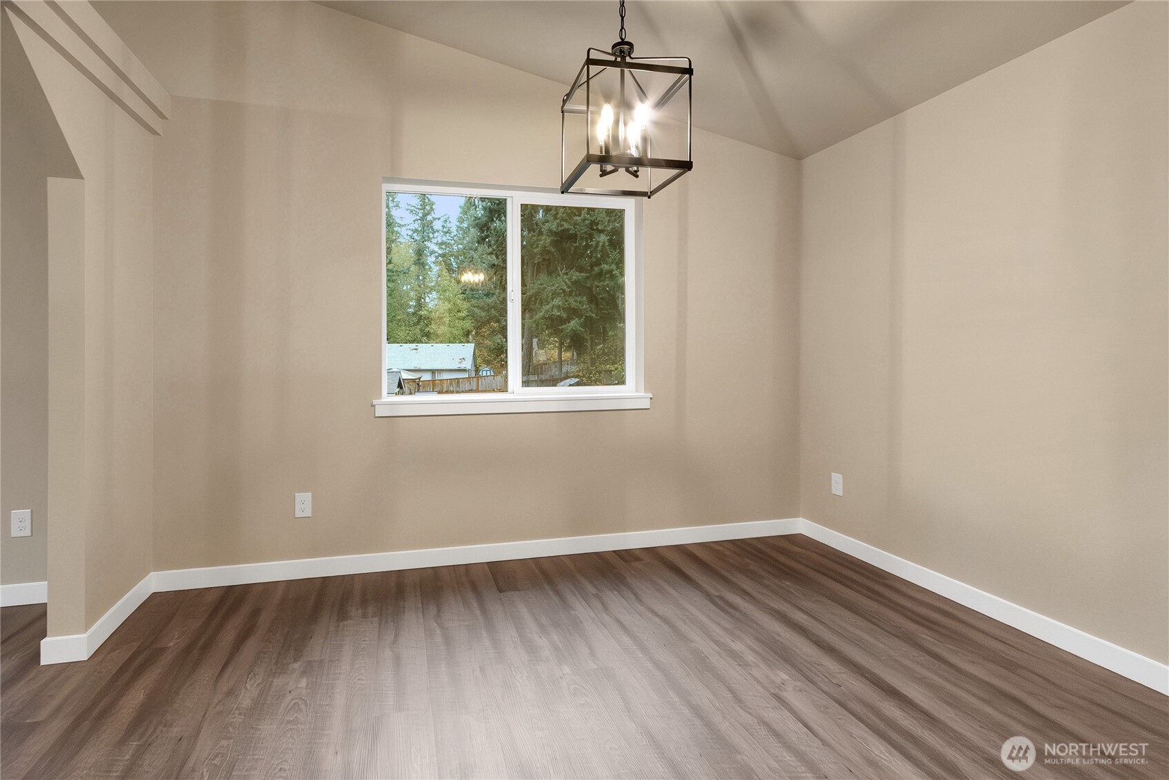 21521 Terra Lane Property Photo 9
