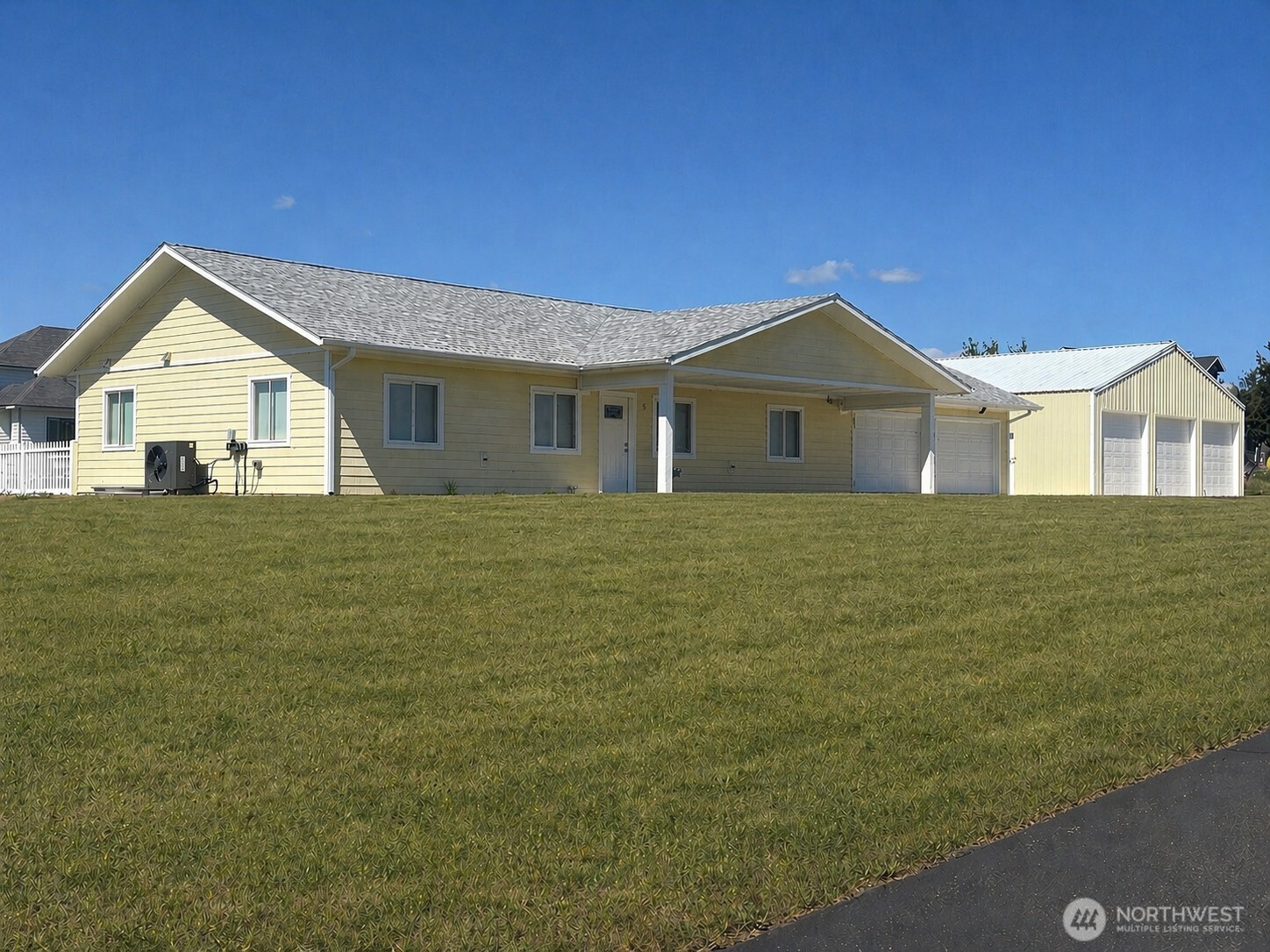 5 Red Apple Drive Property Photo 1