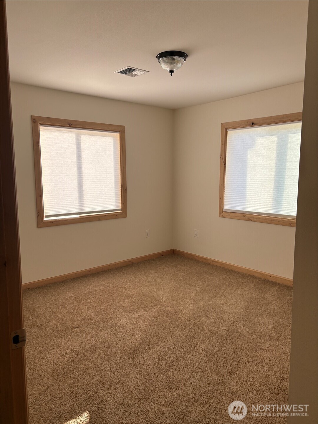 5 Red Apple Drive Property Photo 9