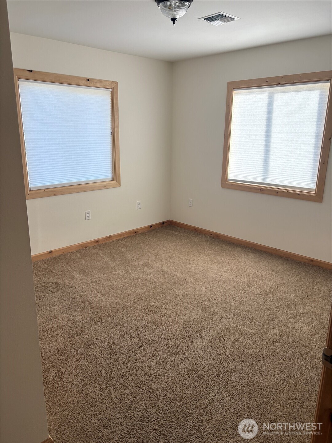 5 Red Apple Drive Property Photo 10