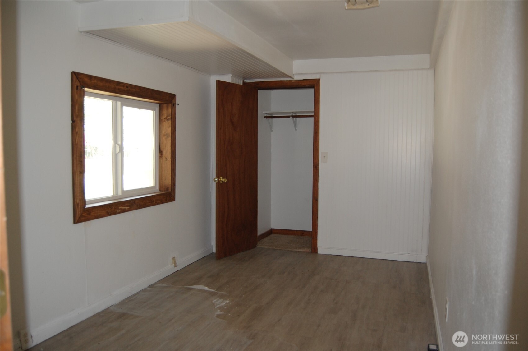 117 E Lake Street Property Photo 16