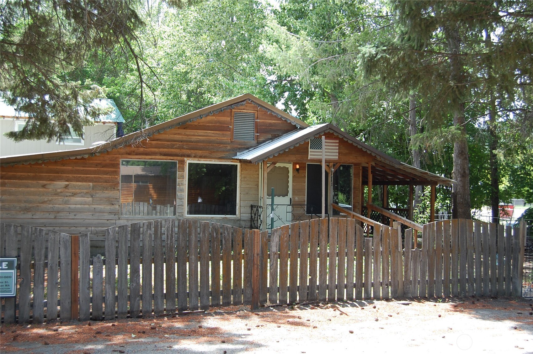 117 E Lake Street Property Photo 20