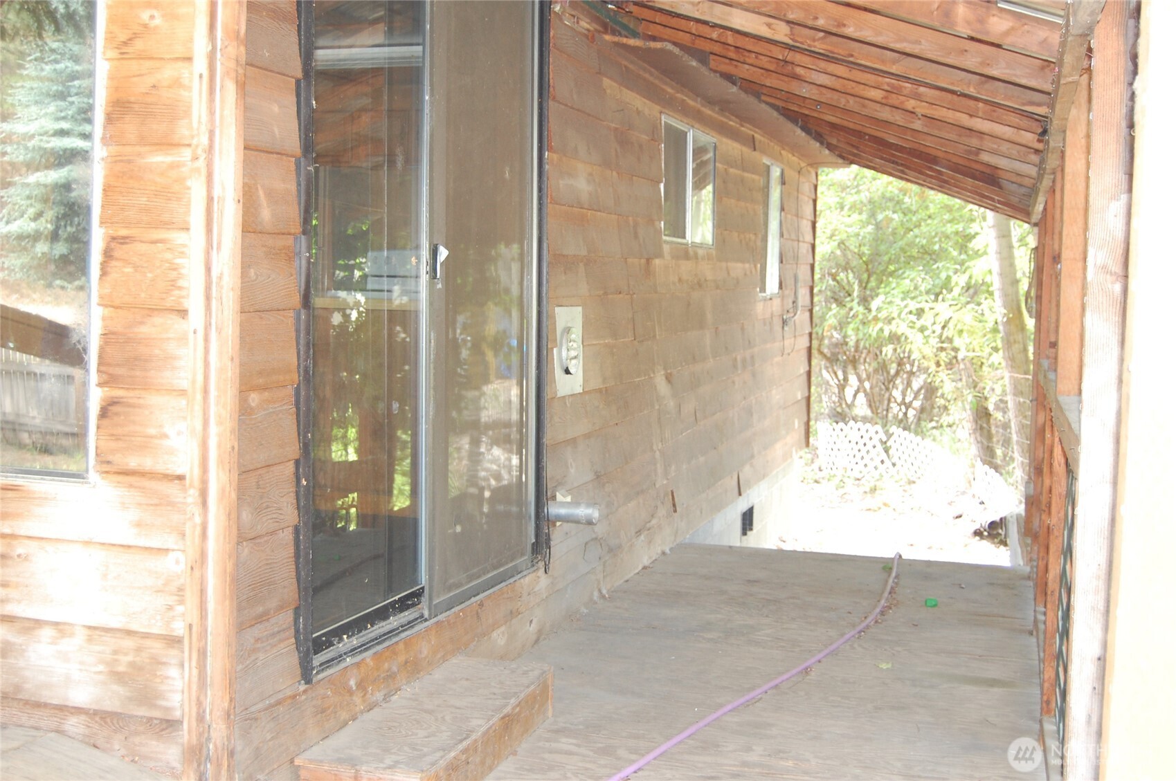 117 E Lake Street Property Photo 22