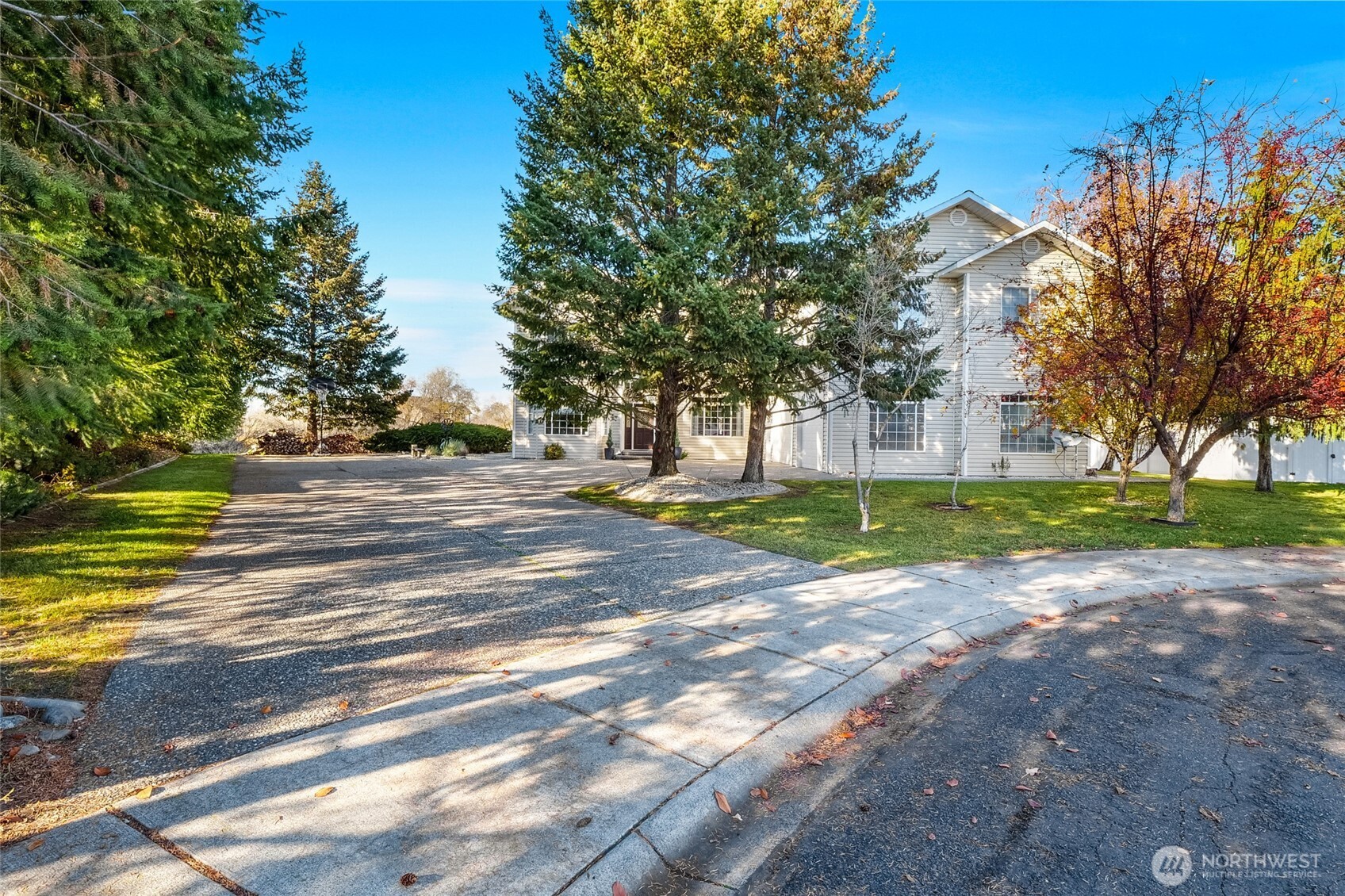 506 S Sandalwood Place Property Photo 6