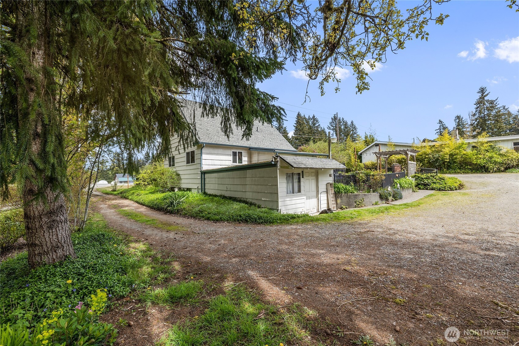 4494 Se Mile Hill Drive Property Photo 6