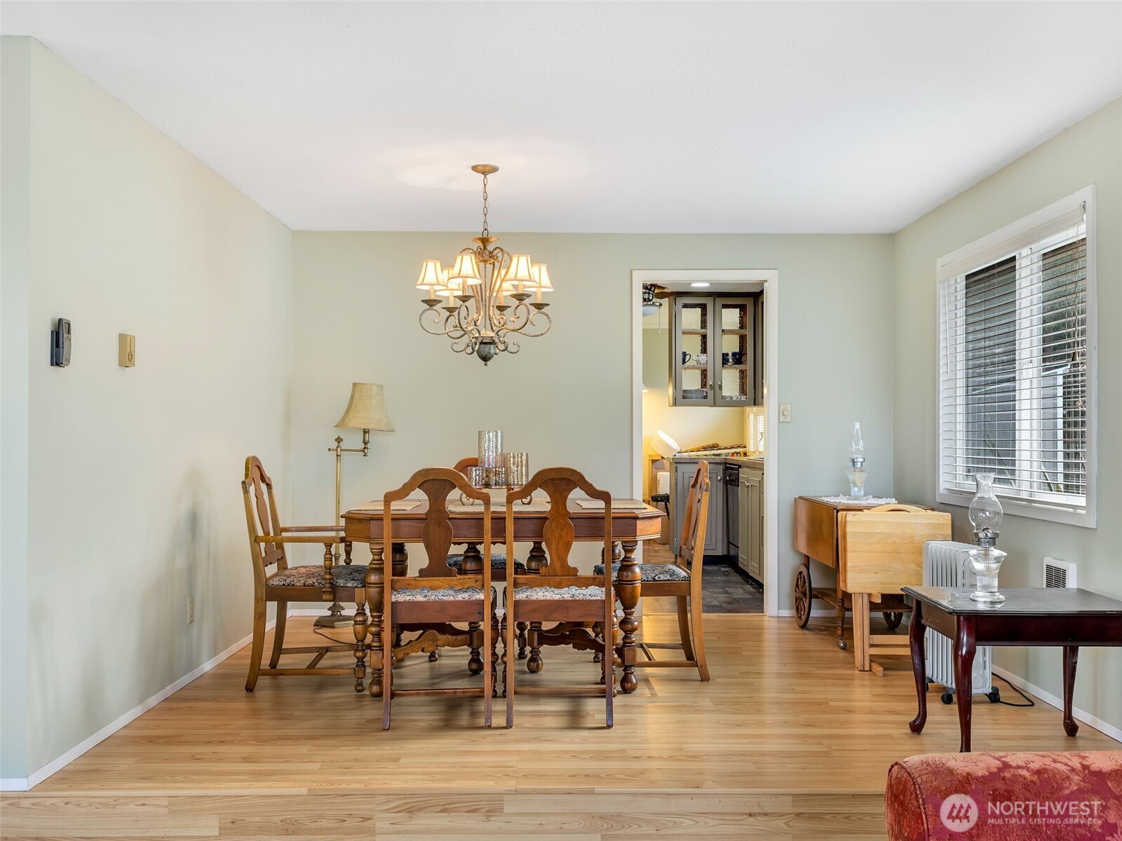 23716 J Place Property Photo 10