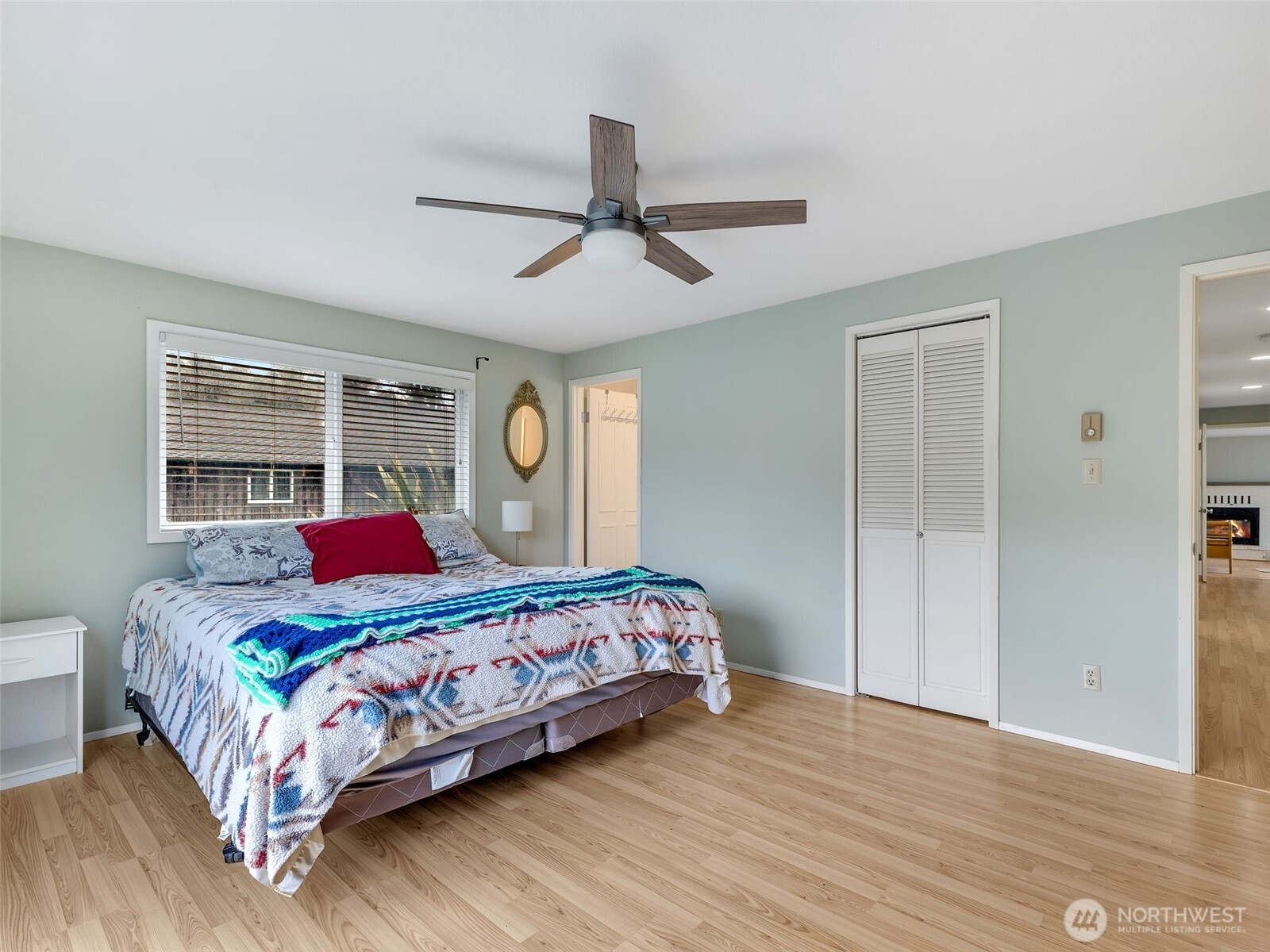 23716 J Place Property Photo 18