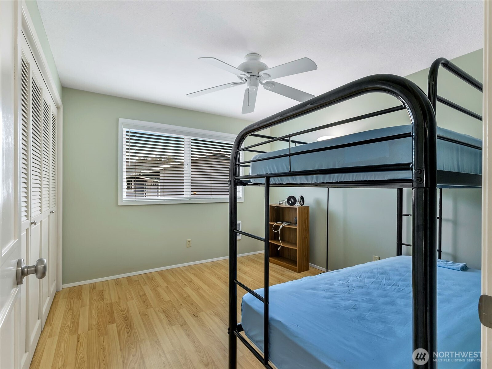 23716 J Place Property Photo 22