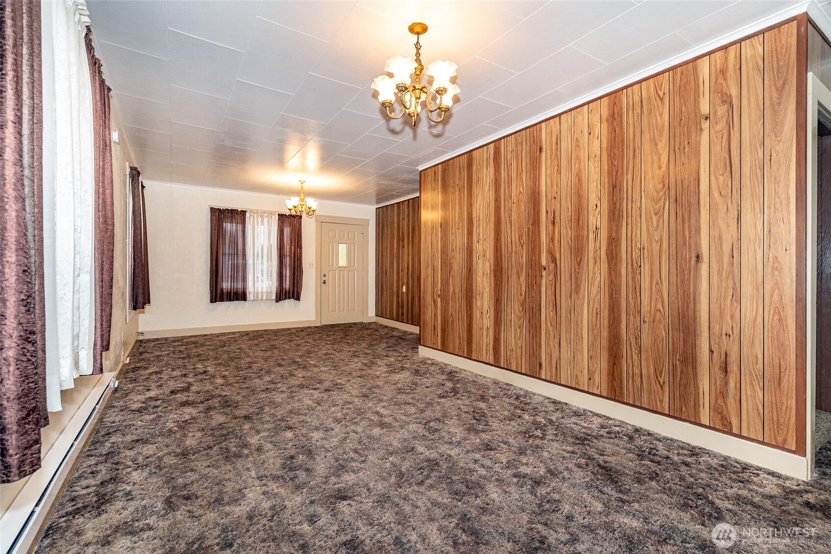916 L Street Property Photo 6