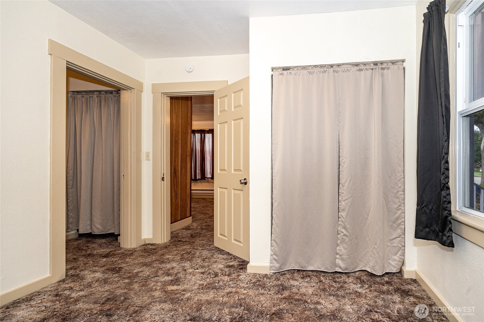 916 L Street Property Photo 17
