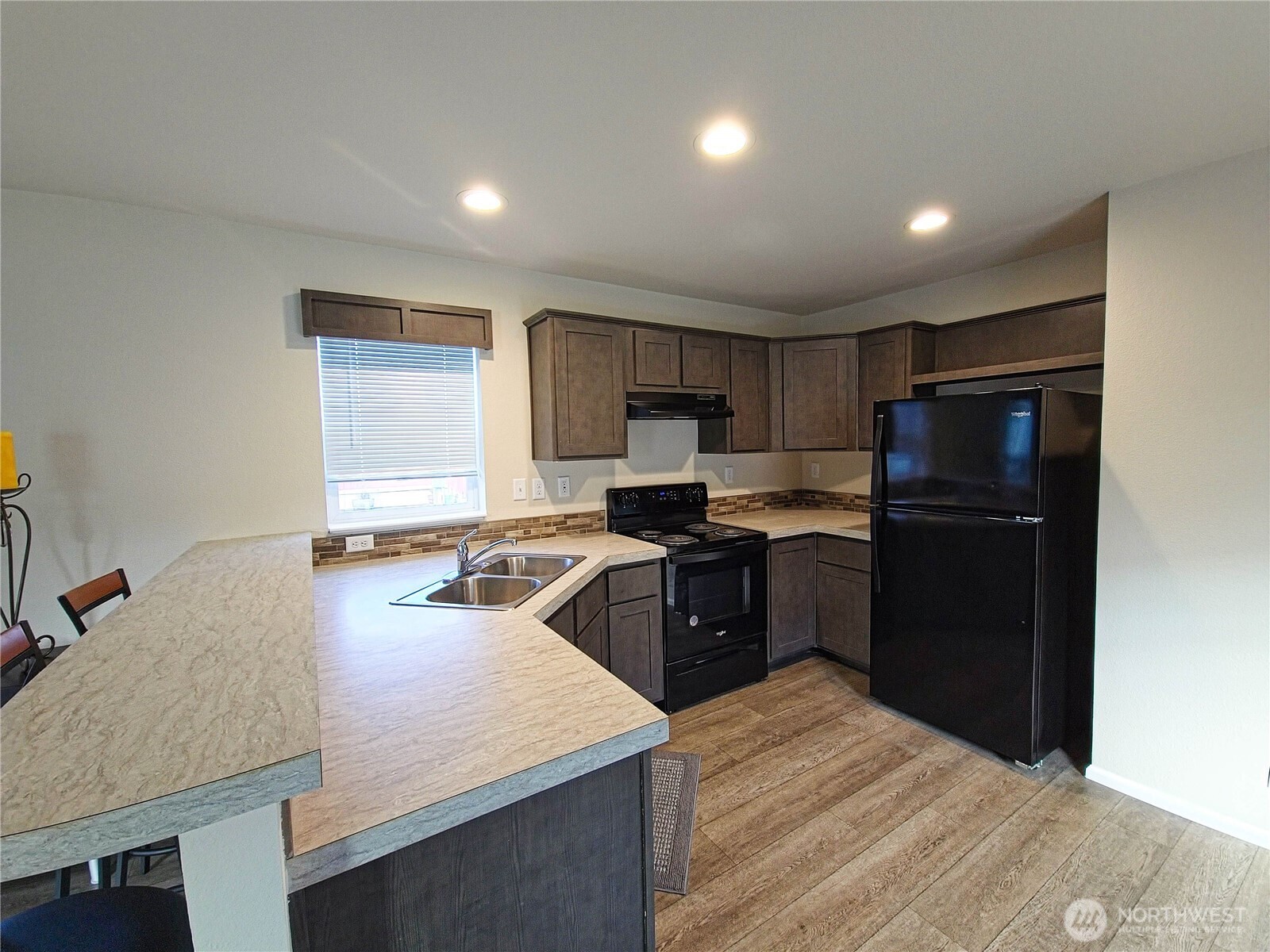 1303 30th Street 21 Property Photo 4