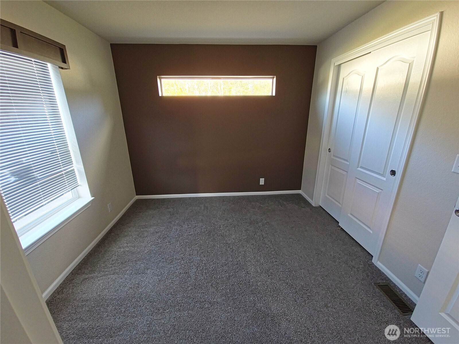 1303 30th Street 21 Property Photo 9