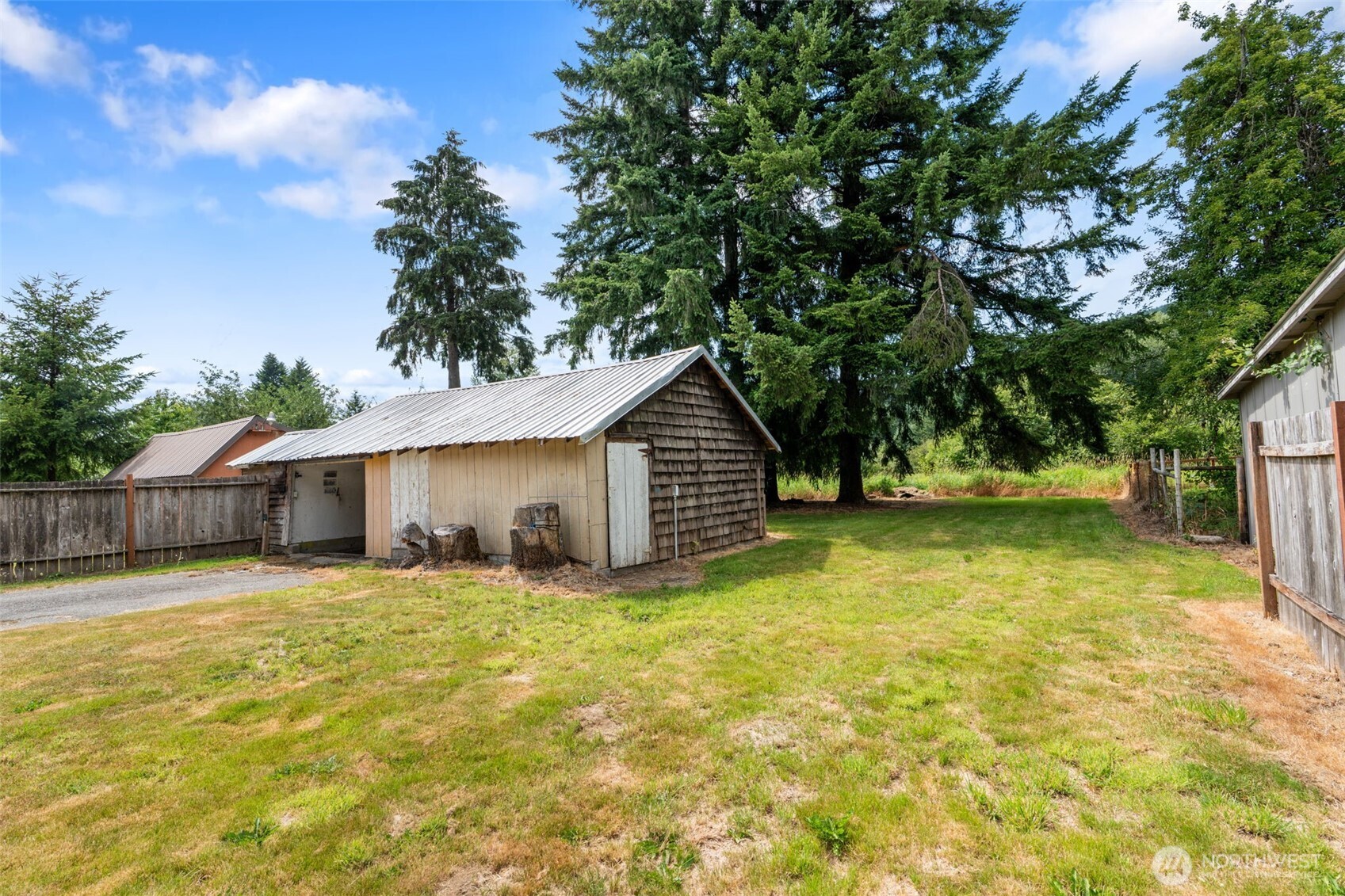 681 State Route 7 Property Photo 5