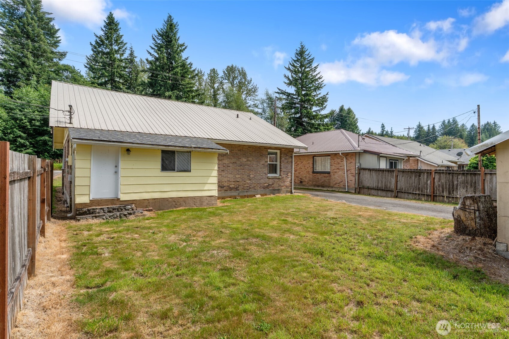 681 State Route 7 Property Photo 8