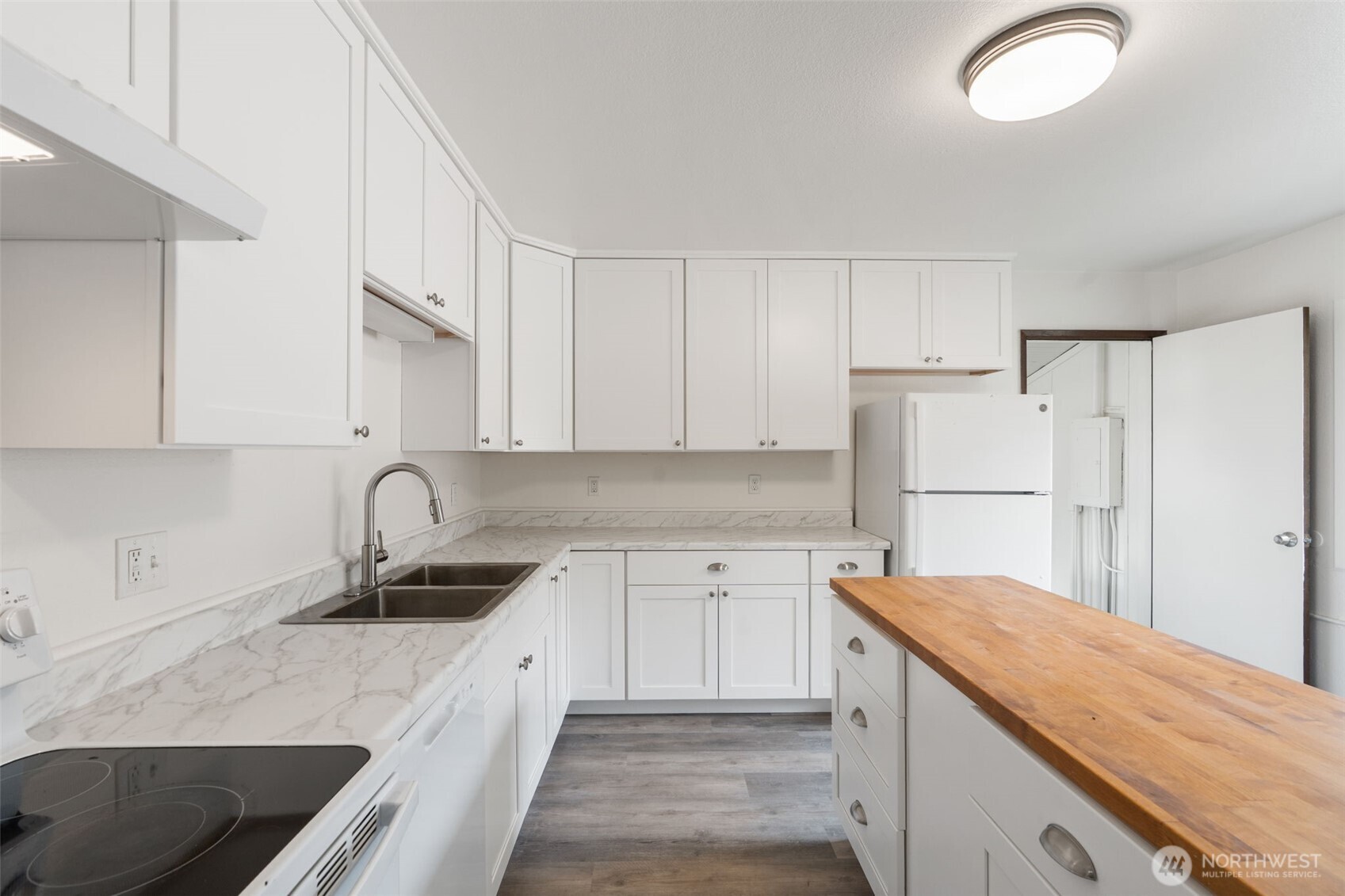 681 State Route 7 Property Photo 16
