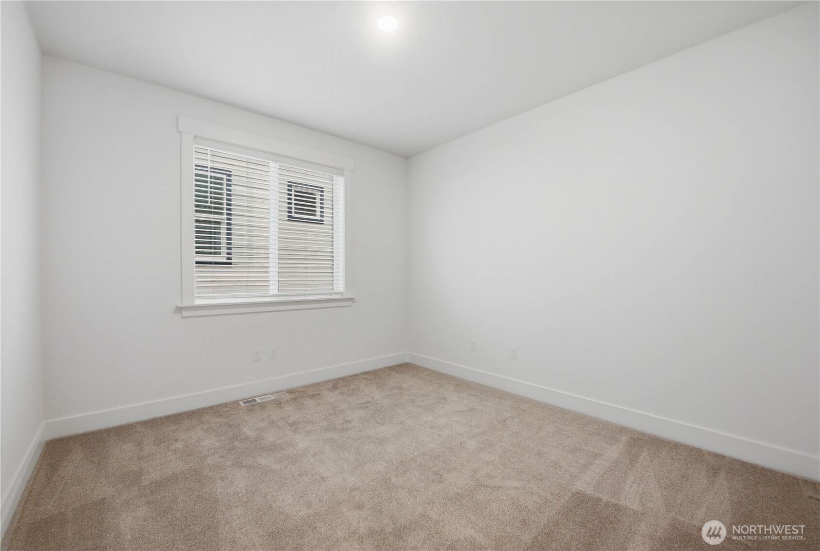 14421 204th Avenue Ct Property Photo 11