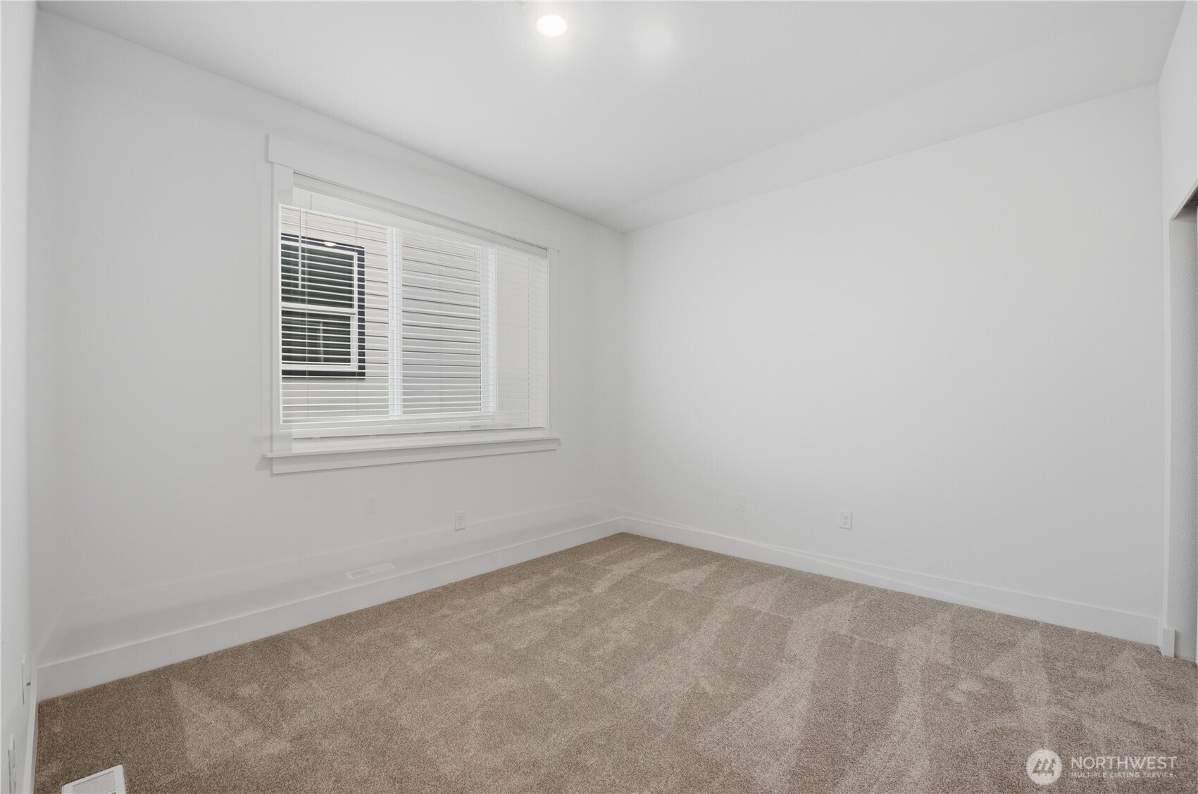 14421 204th Avenue Ct Property Photo 13