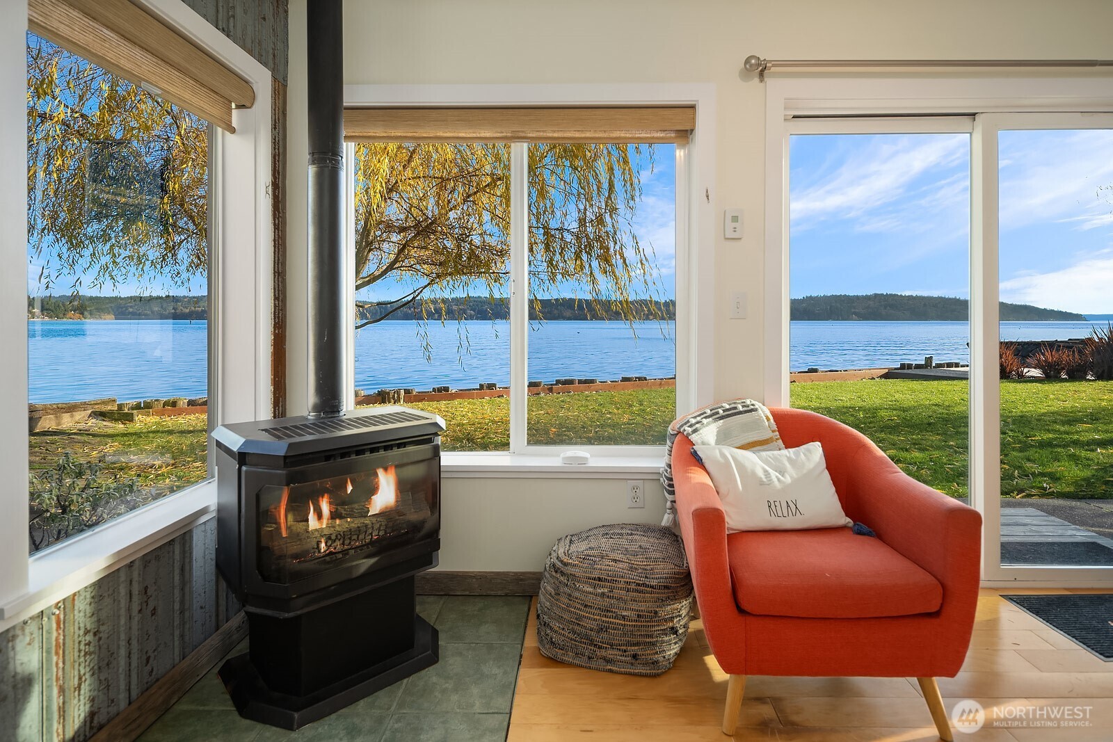 24410 Vashon Highway Property Photo 5