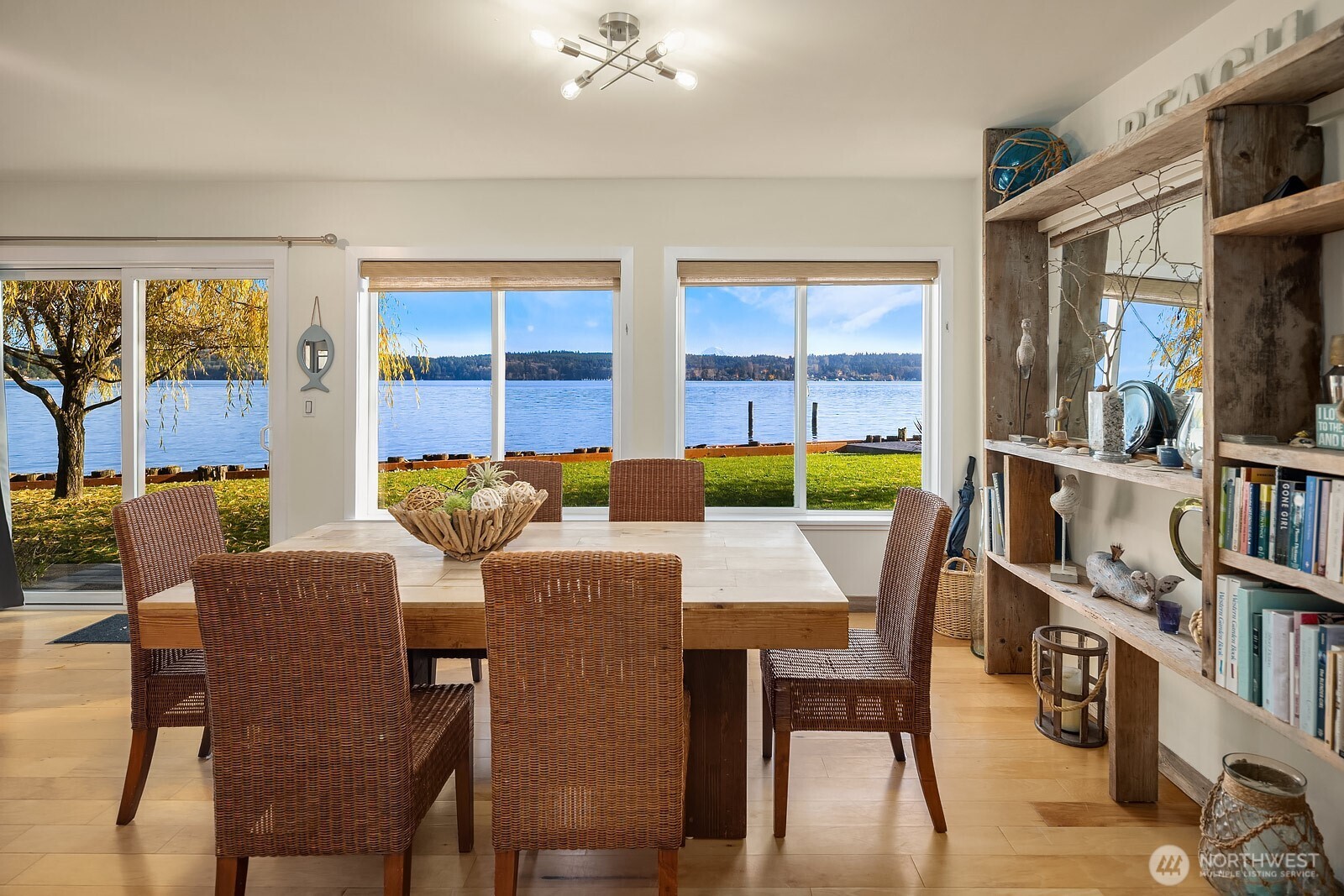 24410 Vashon Highway Property Photo 8