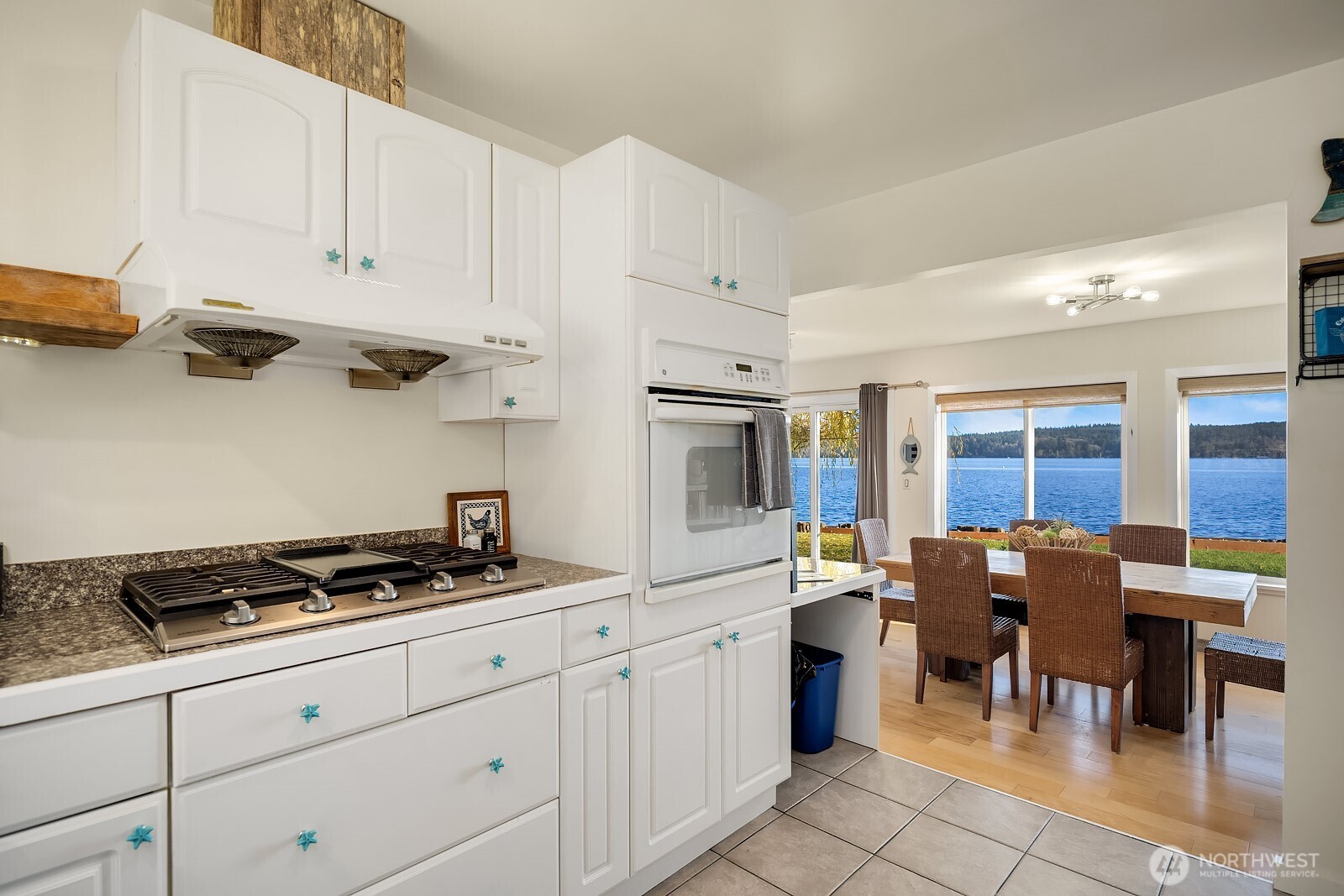 24410 Vashon Highway Property Photo 13