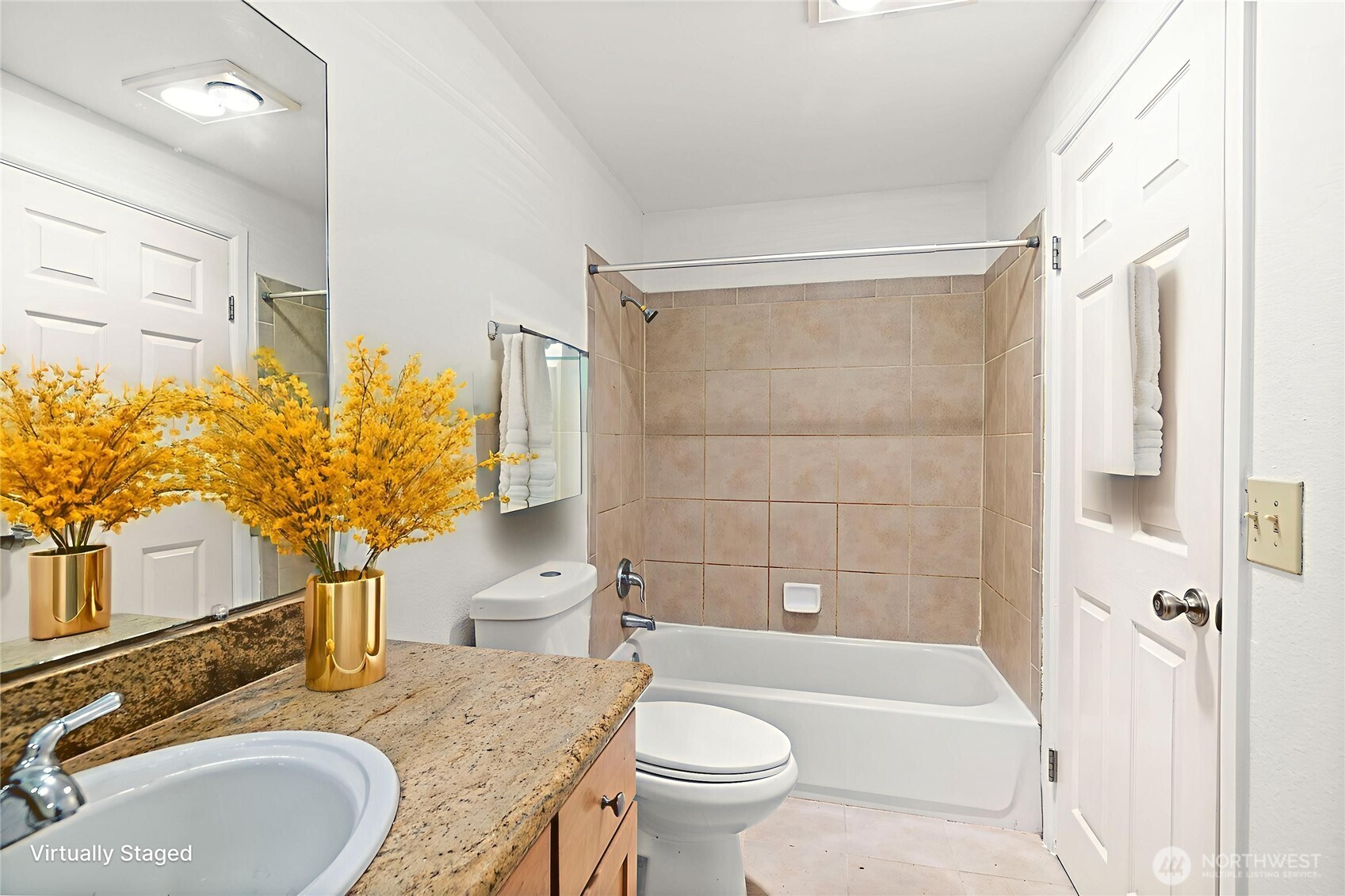 1215 S 237th Lane 1308 Property Photo 21