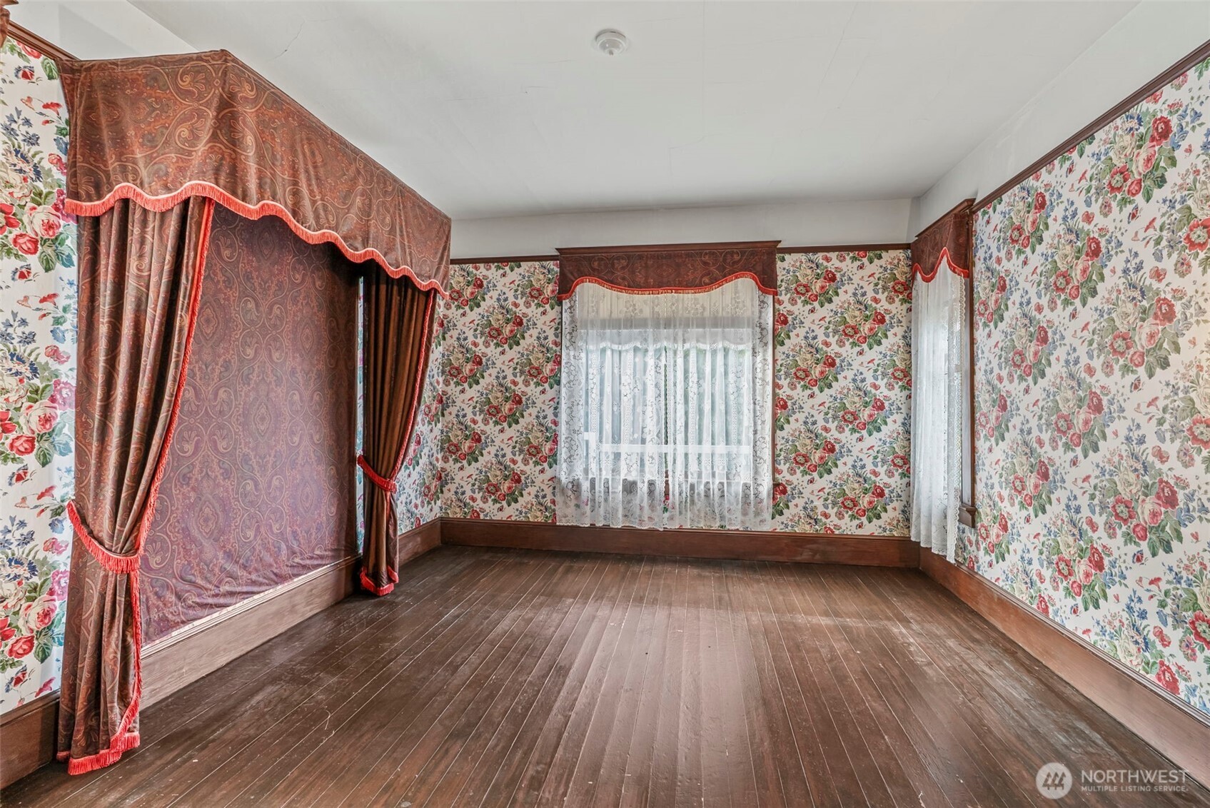 1110 D Street Property Photo 18