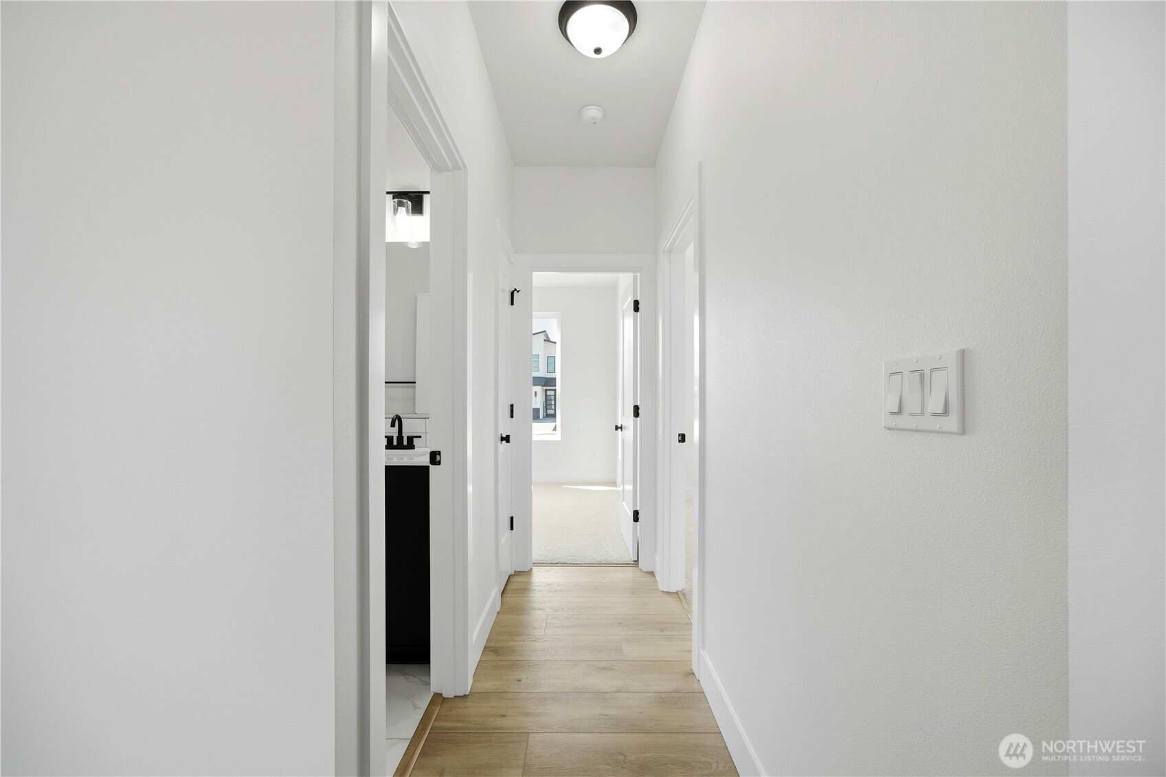 1605 7th Avenue Property Photo 23