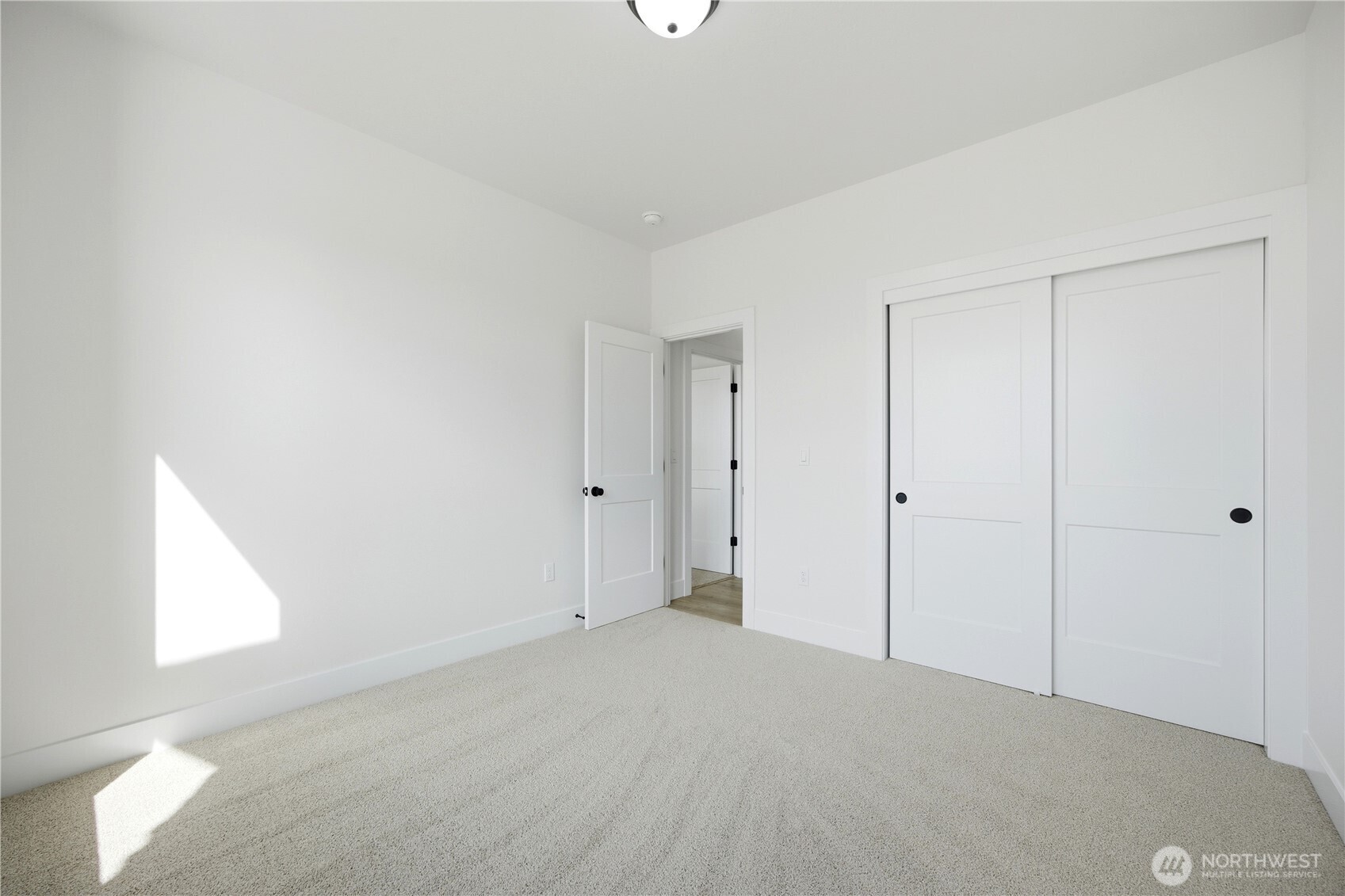 1605 7th Avenue Property Photo 28