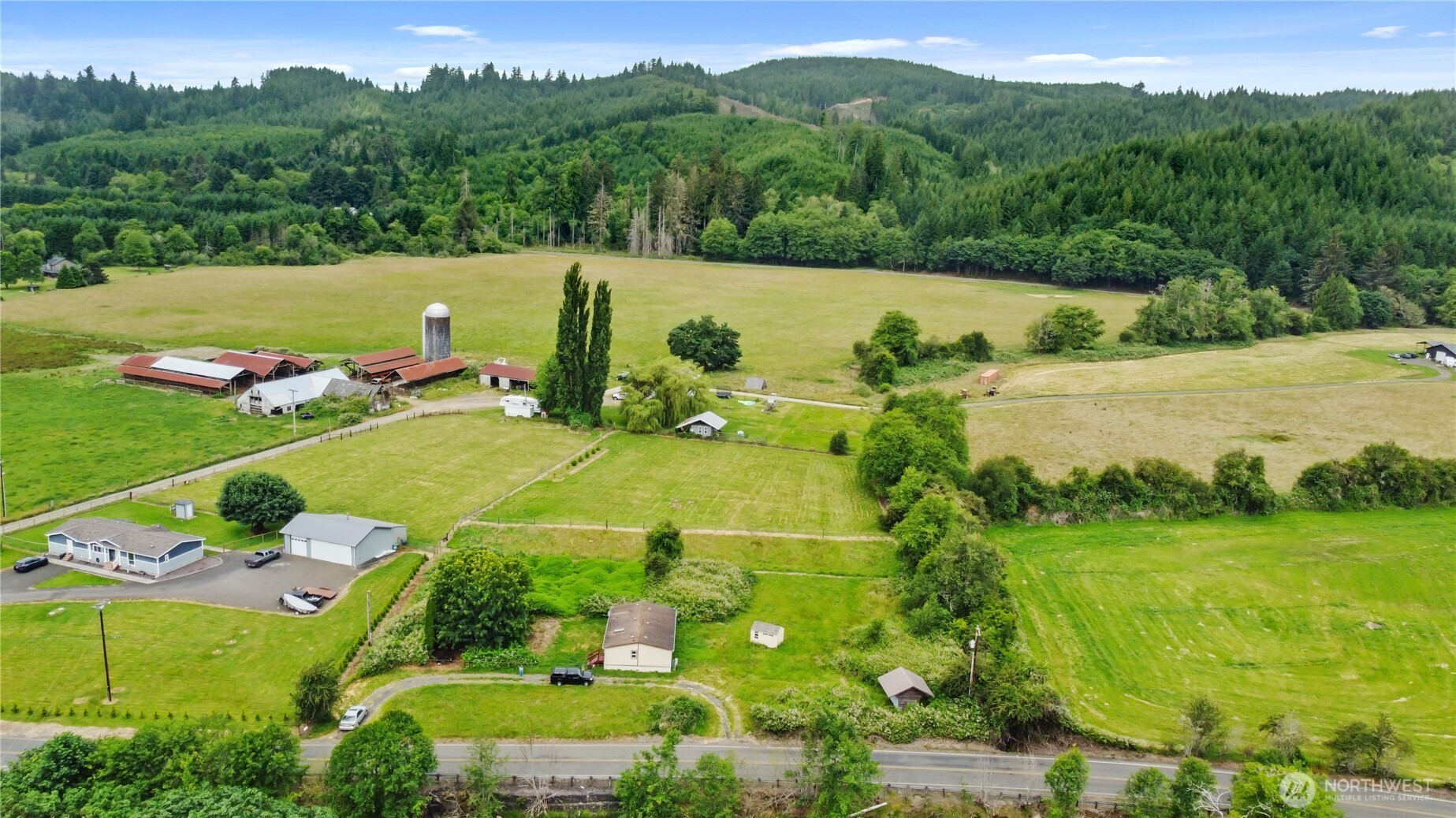 805 Elochoman Valley Road Property Photo 4