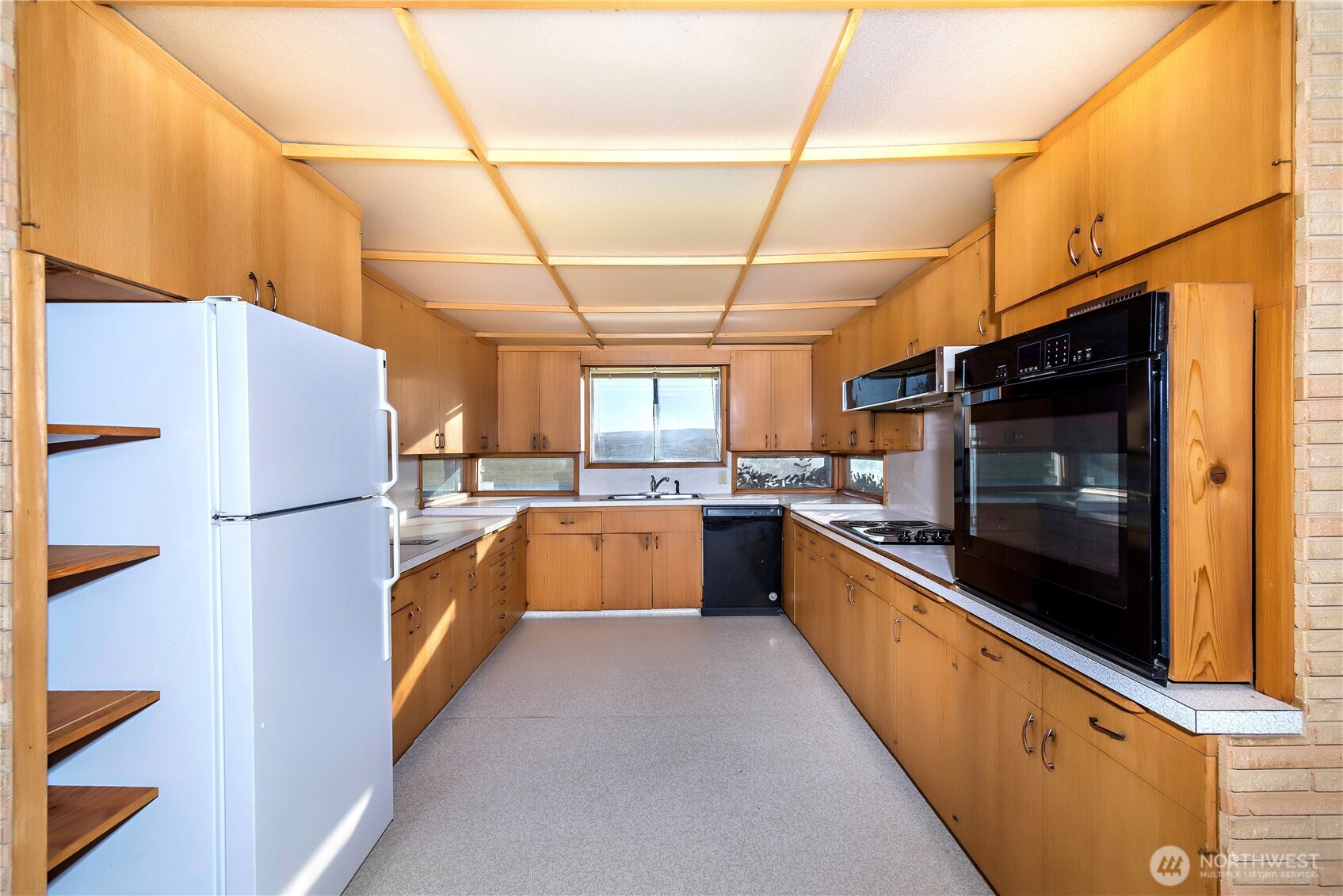 1171 Cleman Road Property Photo 8