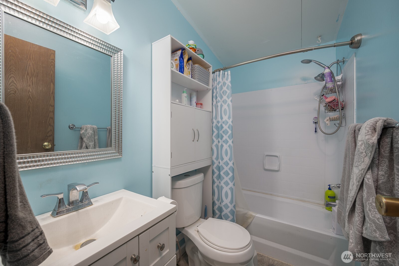 726 E Main Ave 24/25 Property Photo 22
