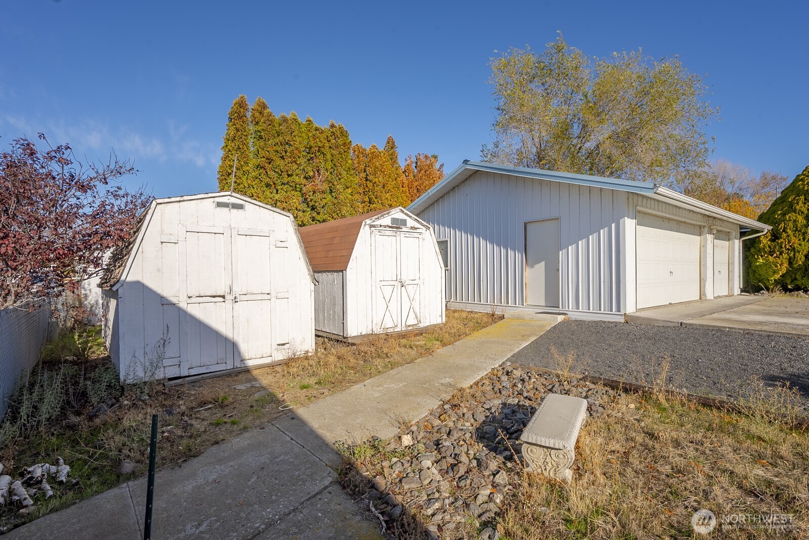 726 E Main Ave 24/25 Property Photo 33
